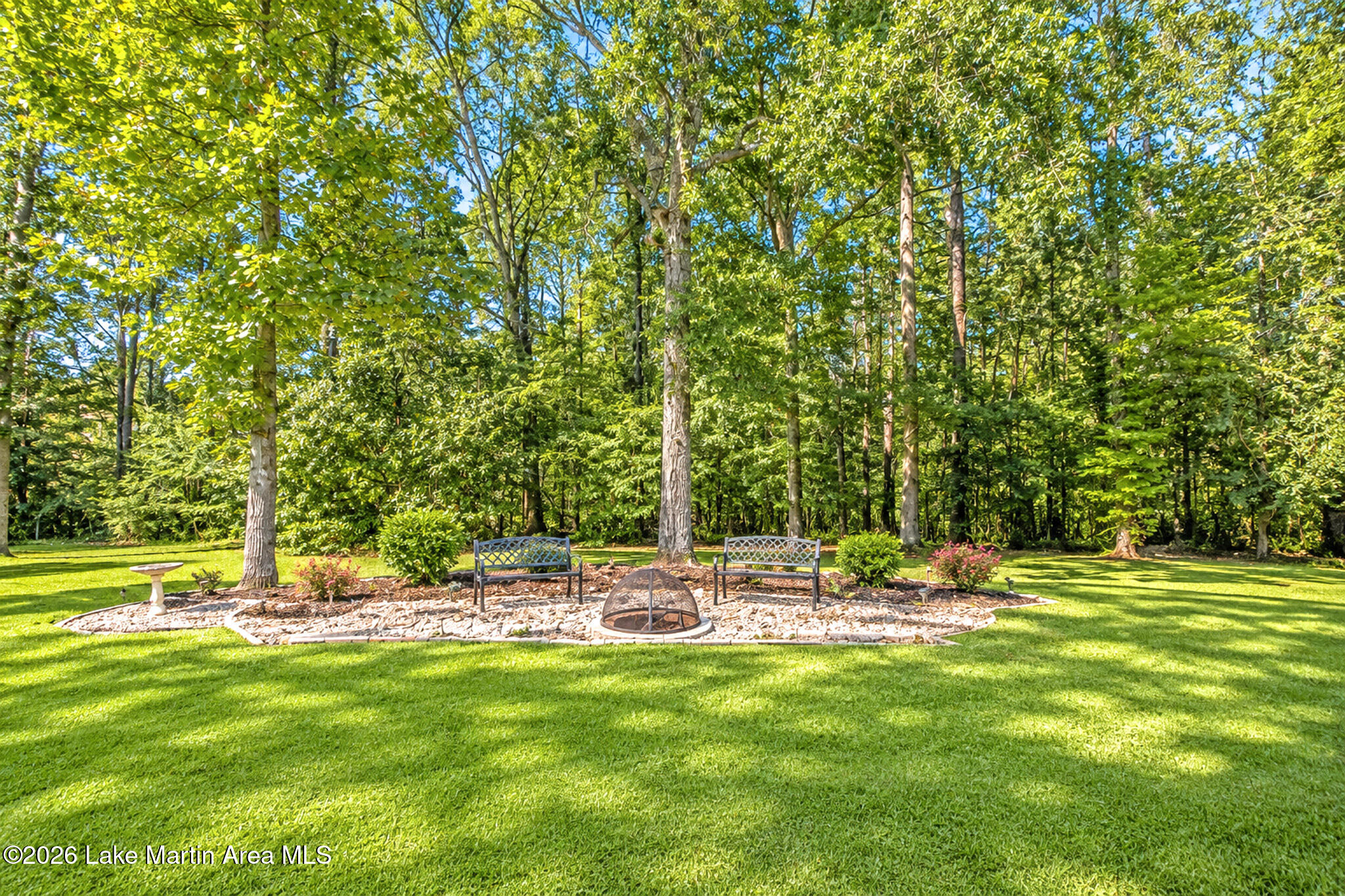 460 Auburn Dr