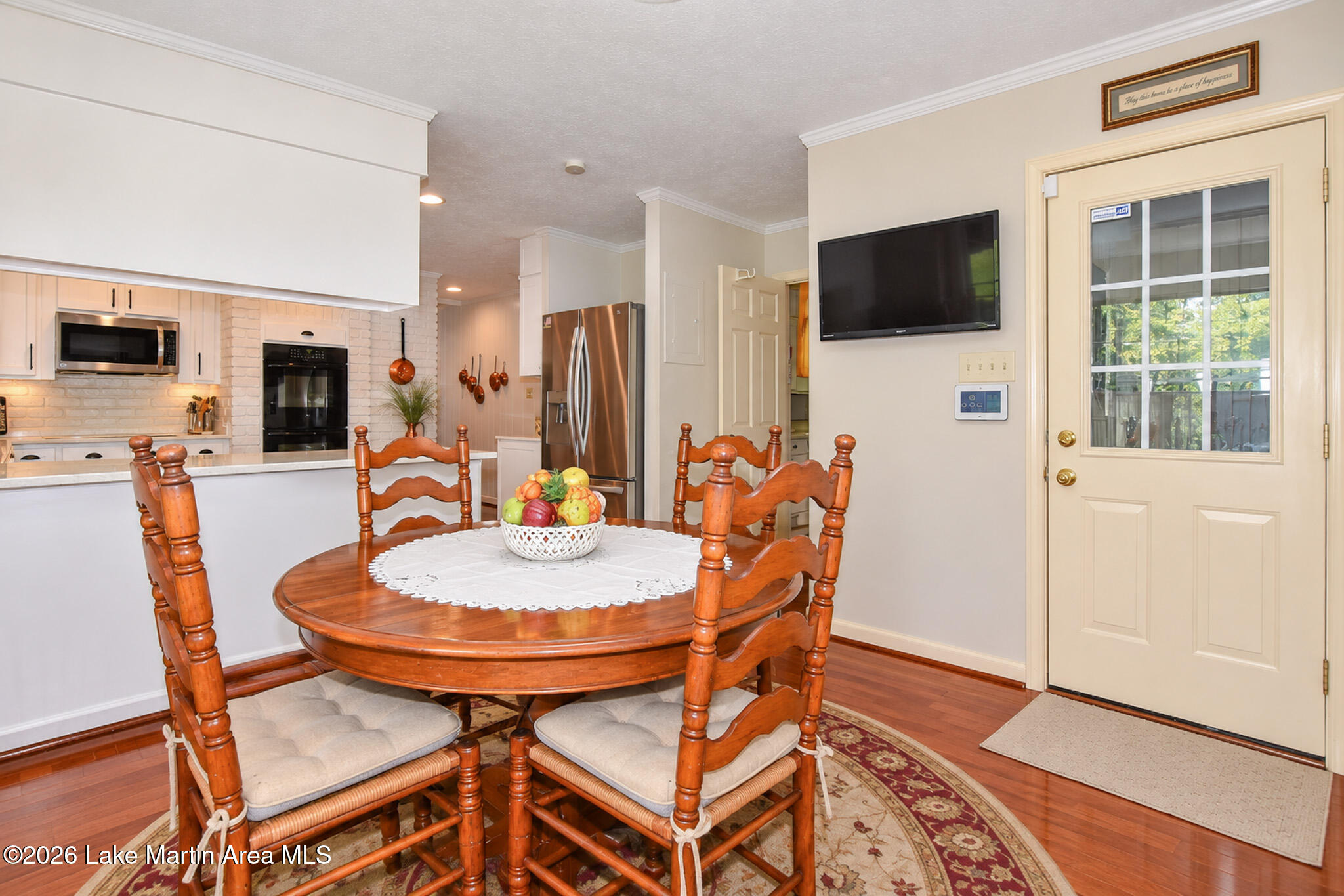 460 Auburn Dr