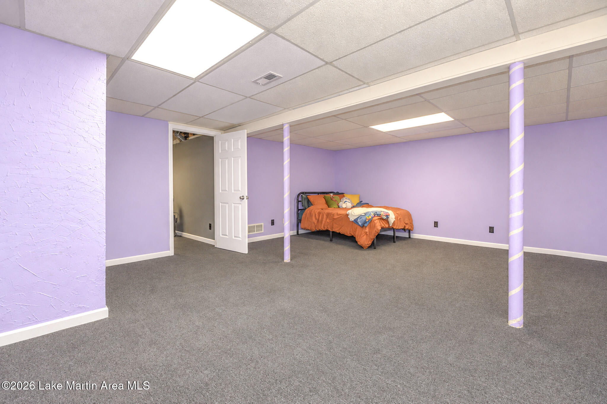 206 Brookside Dr