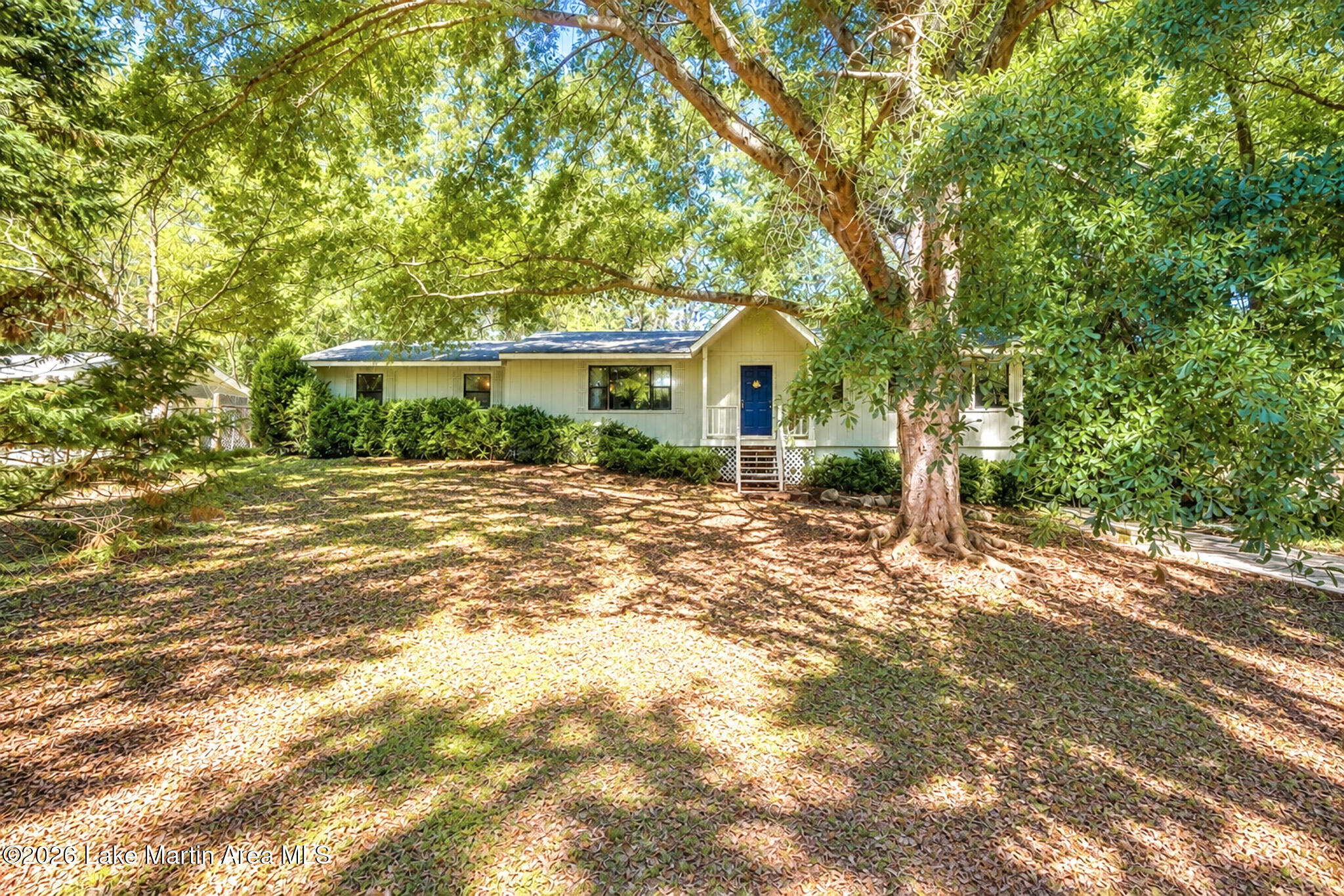 206 Brookside Dr