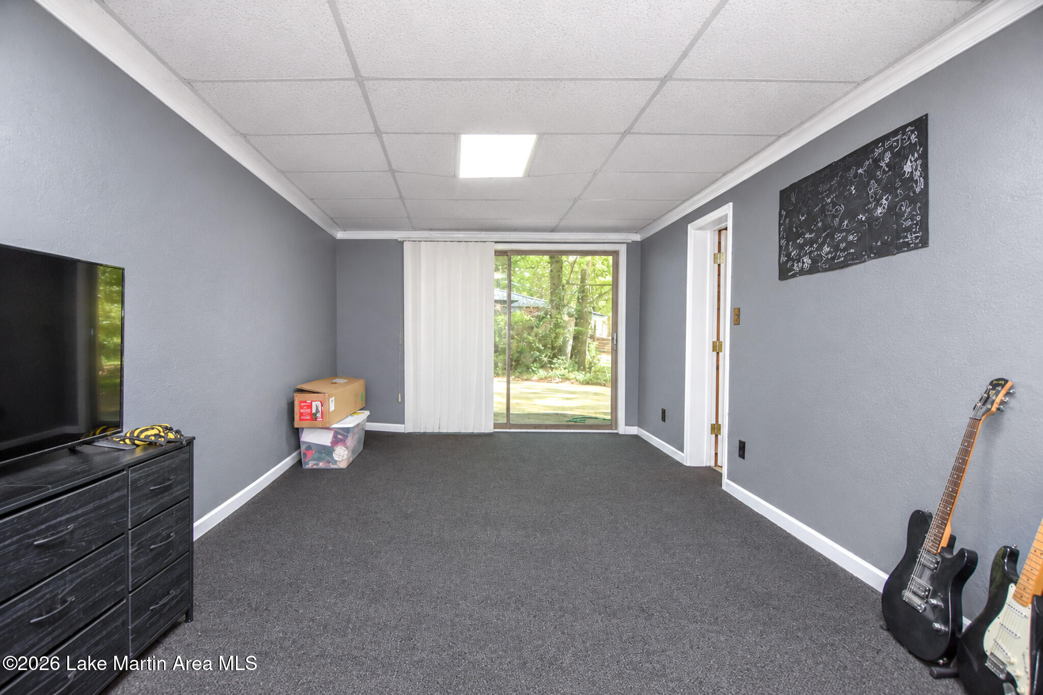 206 Brookside Dr