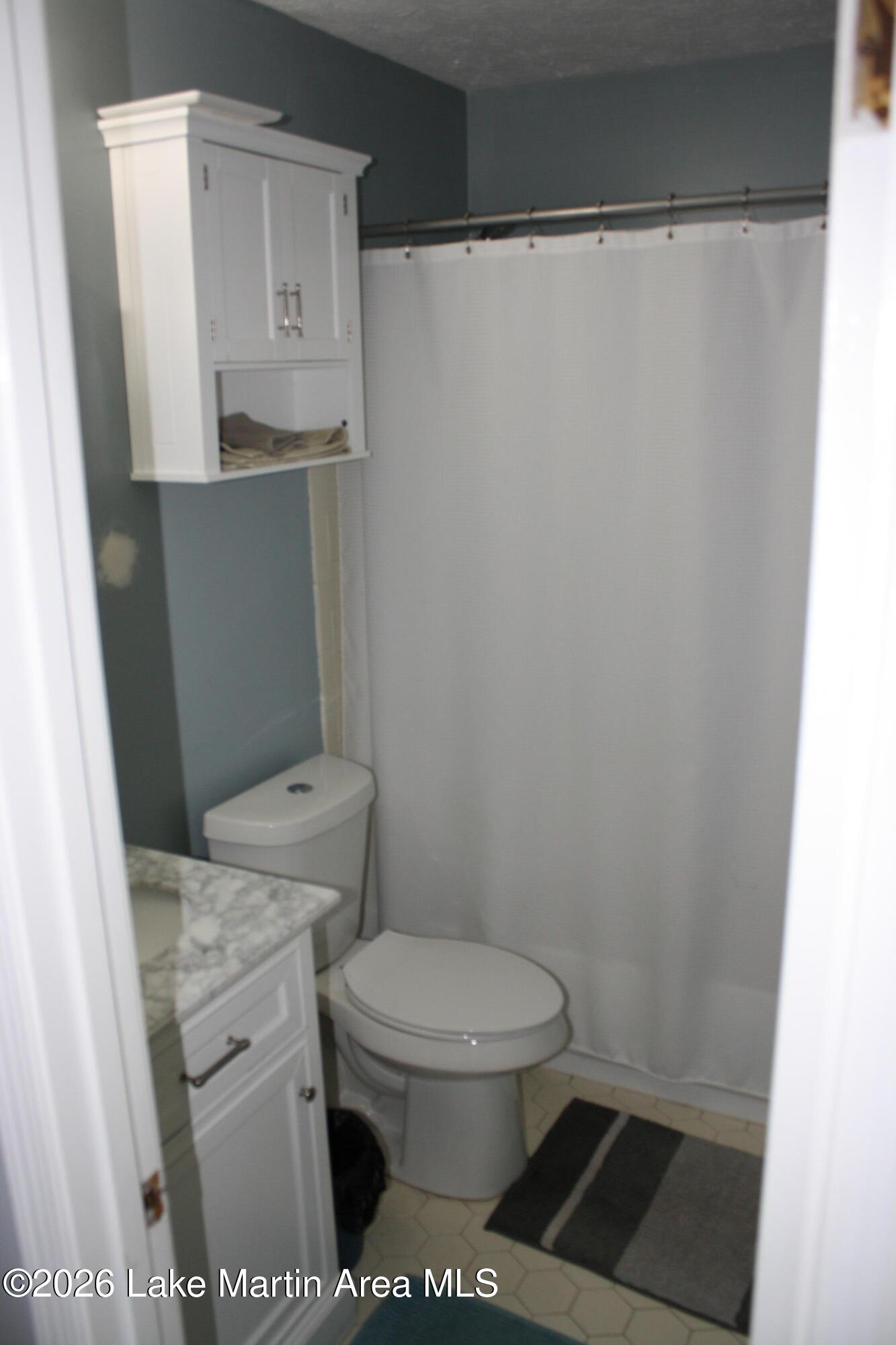 6004 Nora Pl