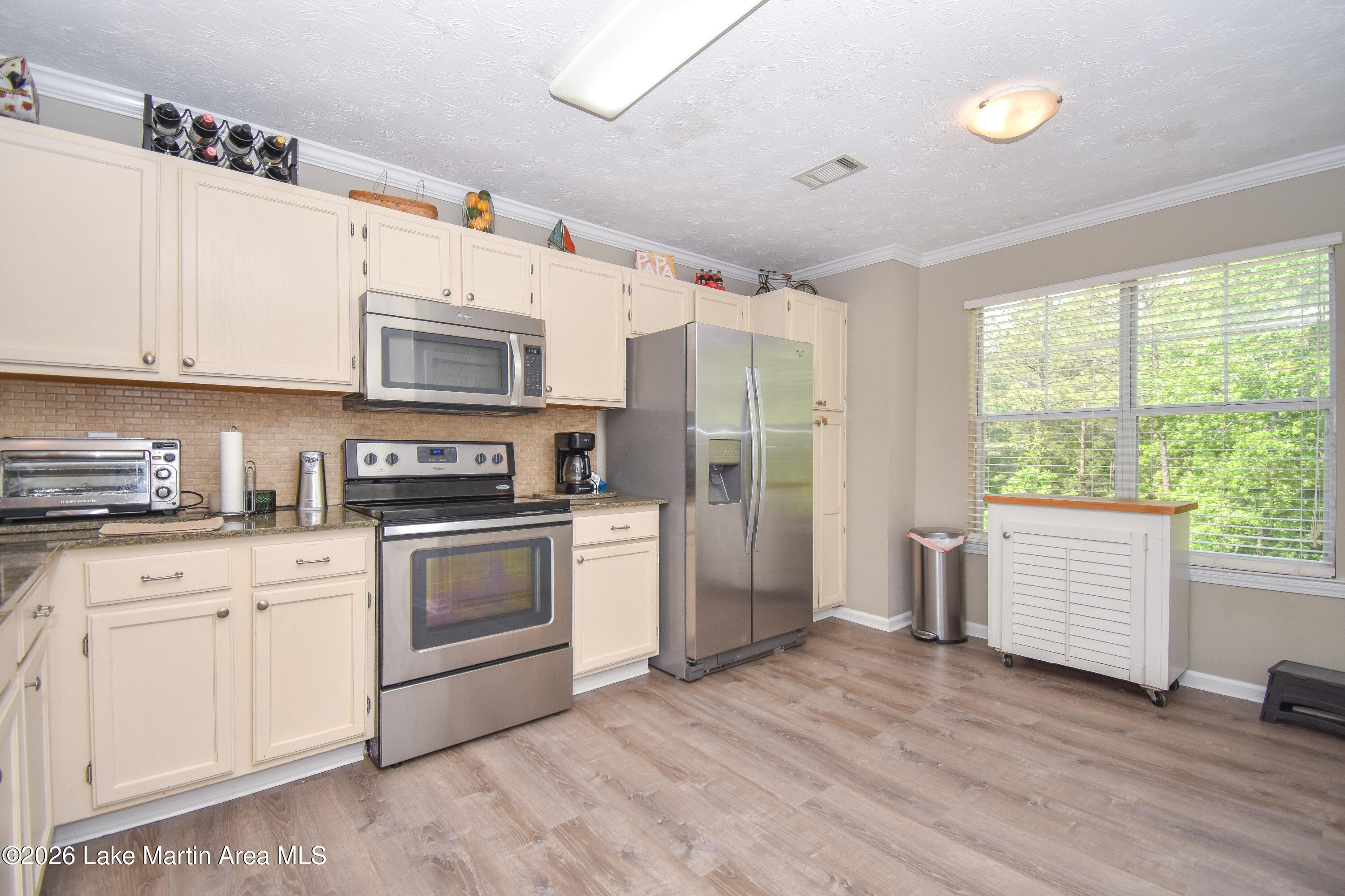 741-802 Lakeview Ridge Cir