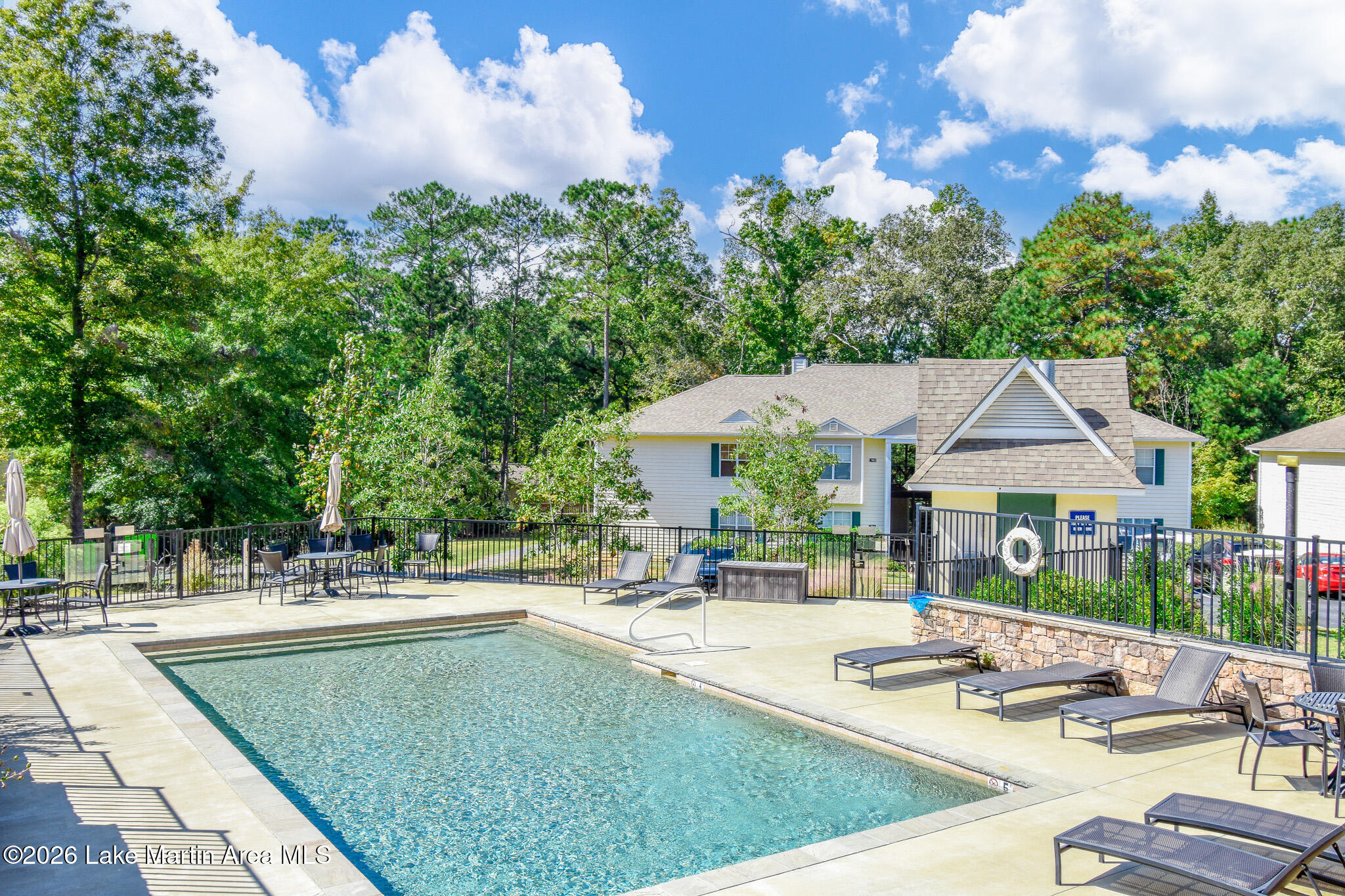741-802 Lakeview Ridge Cir