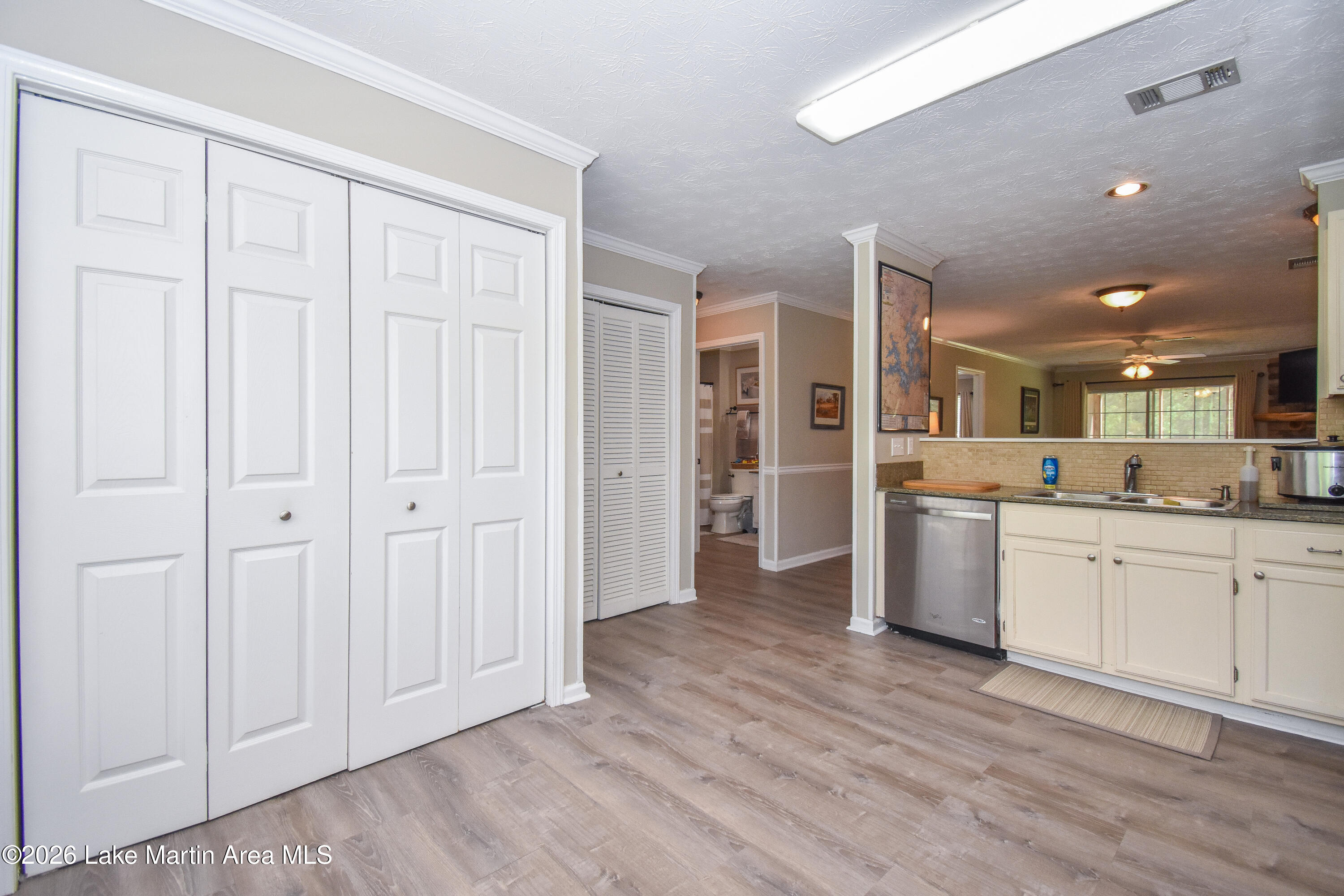 741-802 Lakeview Ridge Cir
