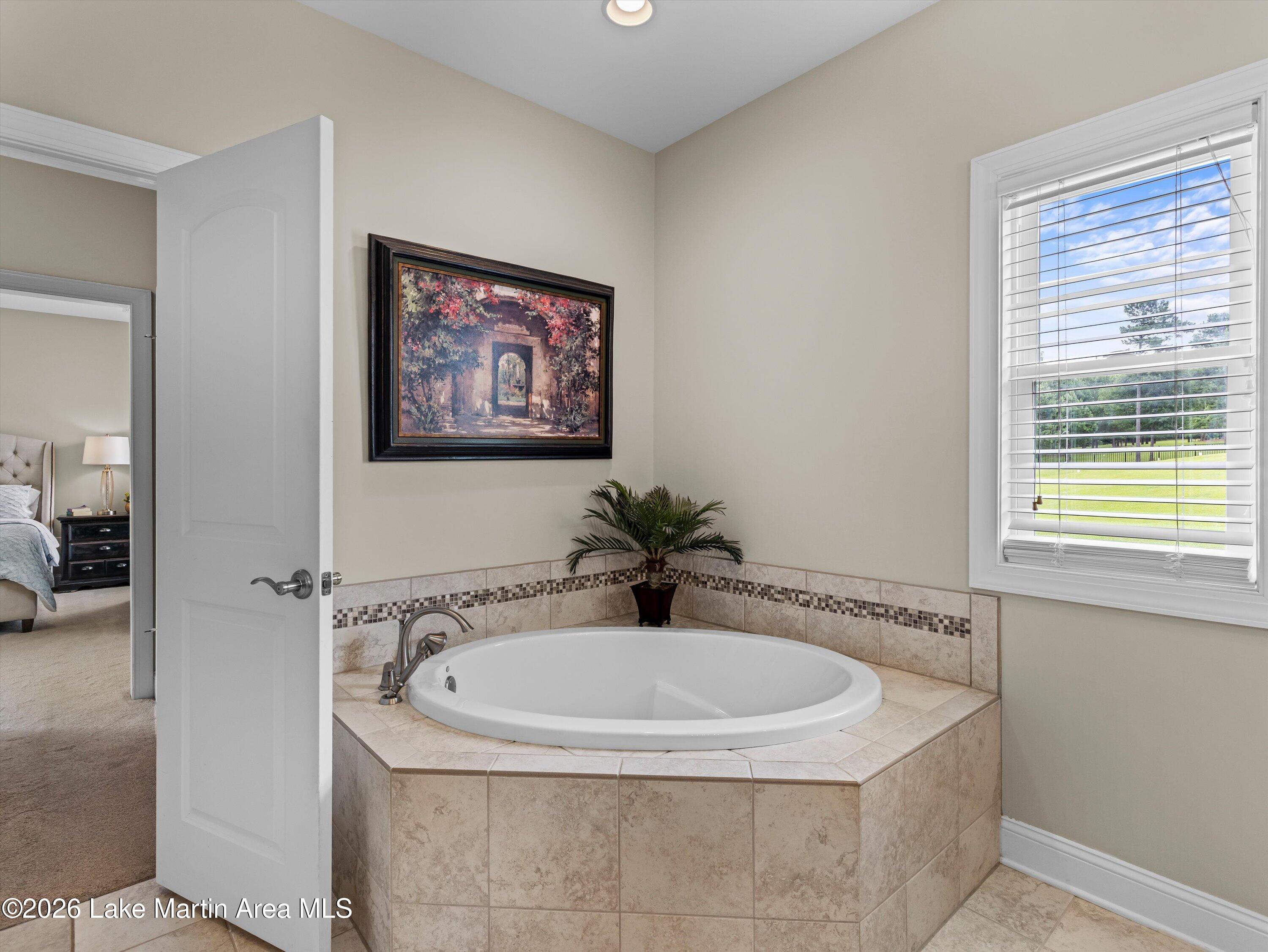 320 Hilyer Rd