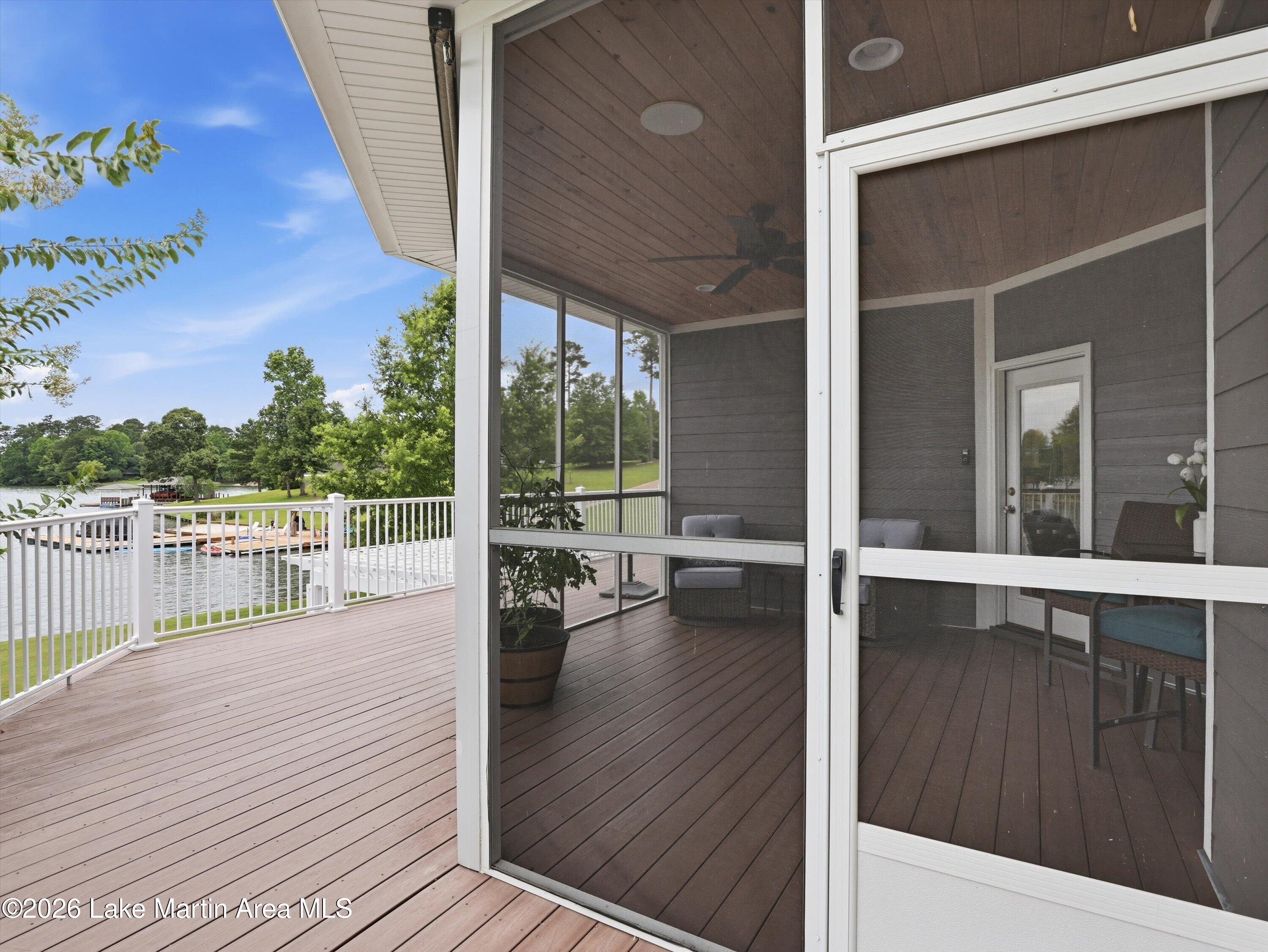 320 Hilyer Rd