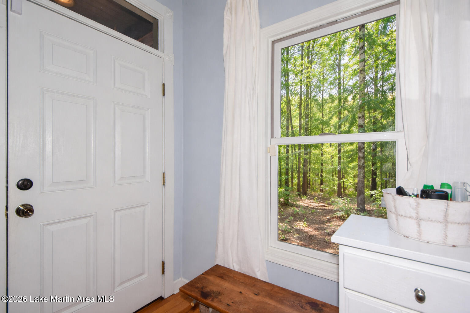 117 Falling Water Cir