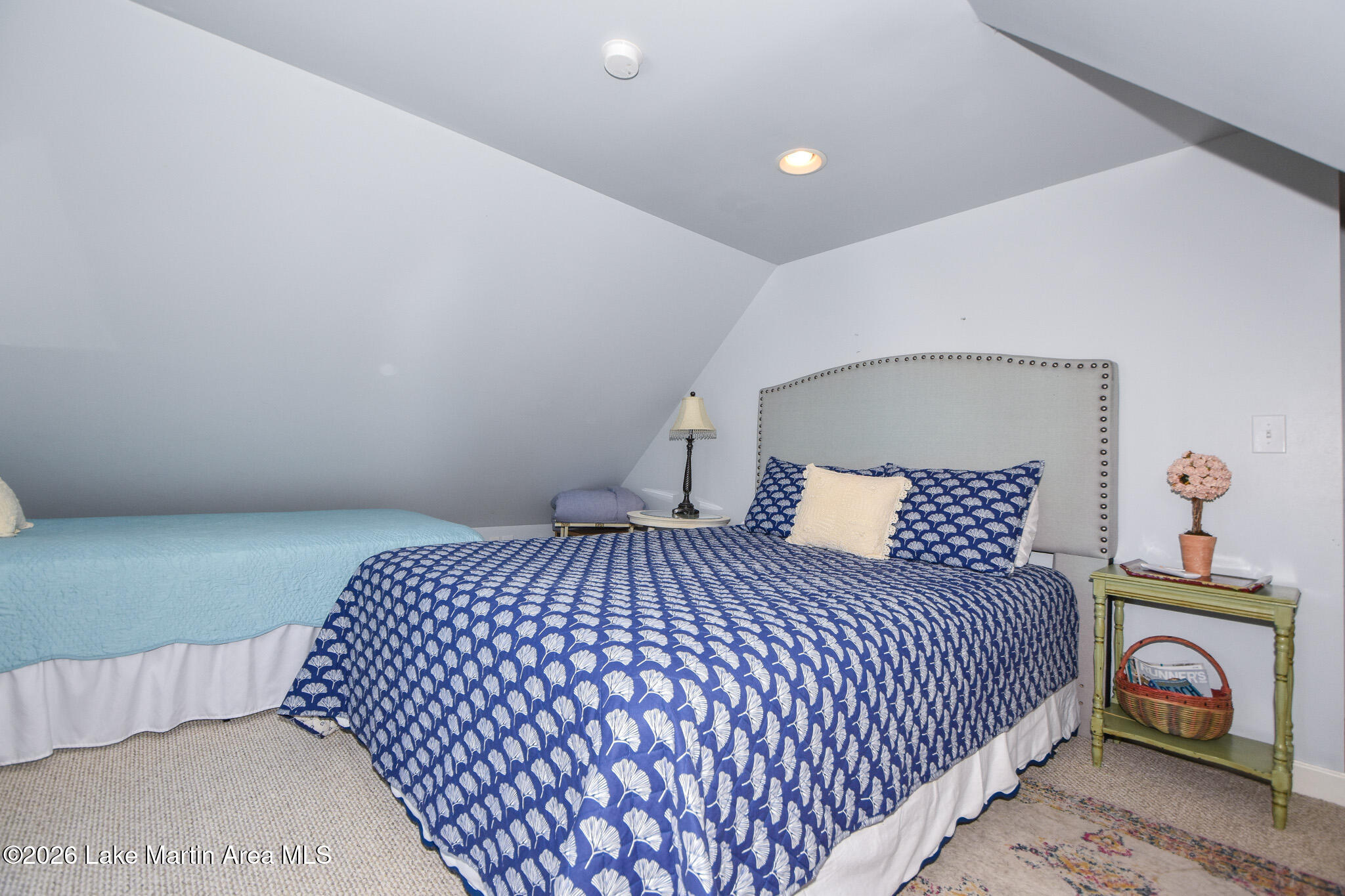 117 Falling Water Cir