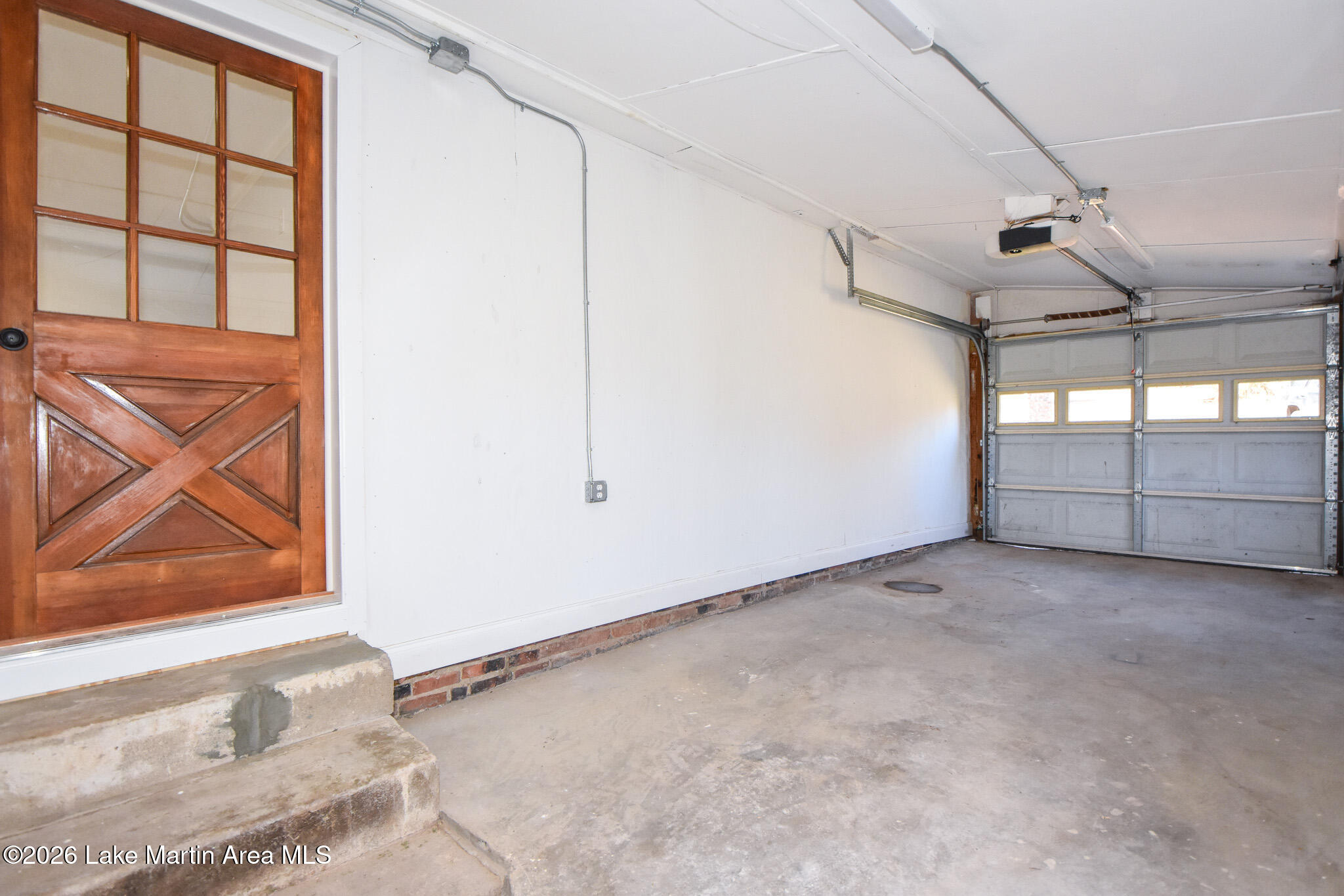 94 Brummitt St