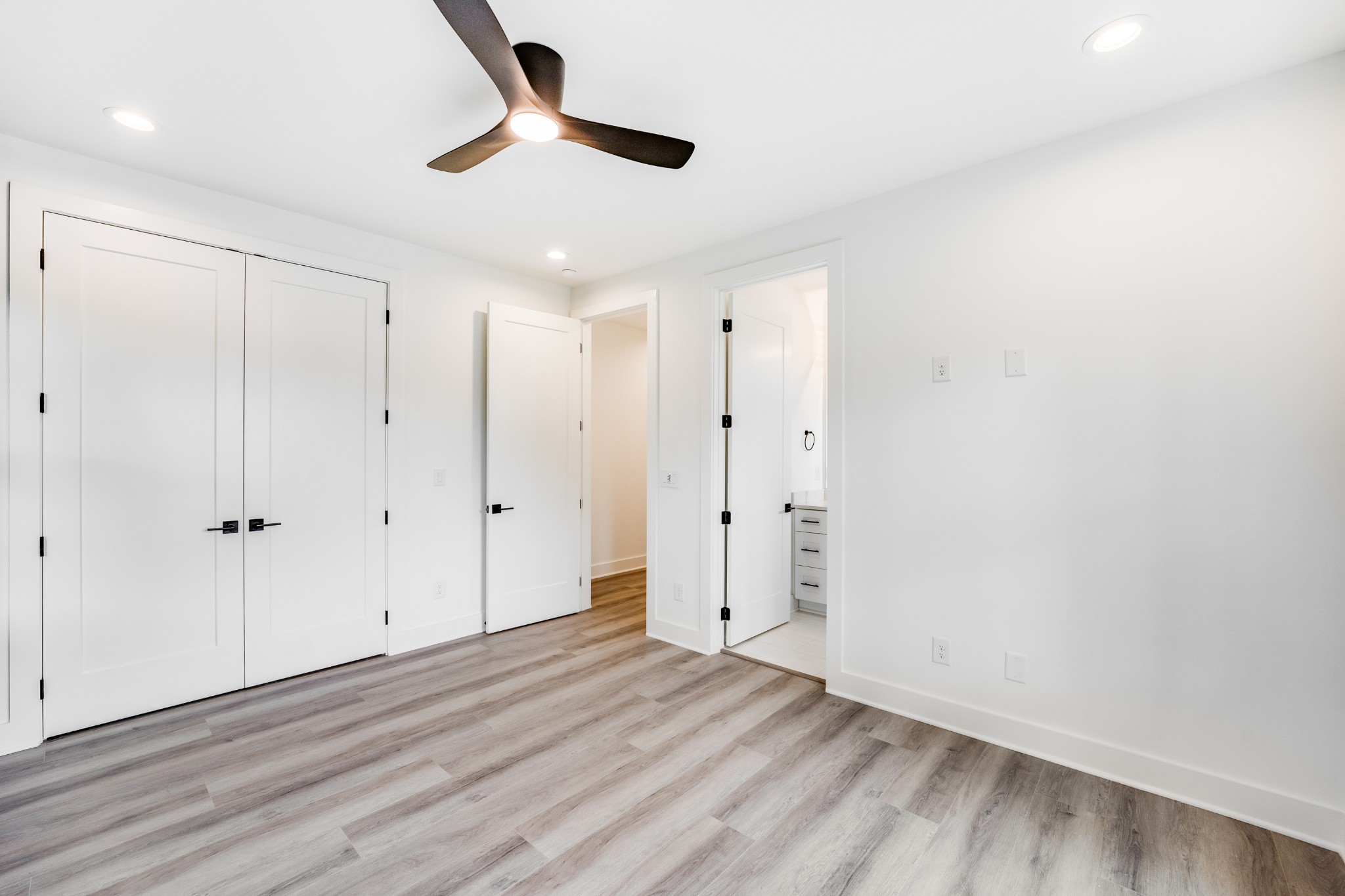 805 Cherokee Ave Unit: 1