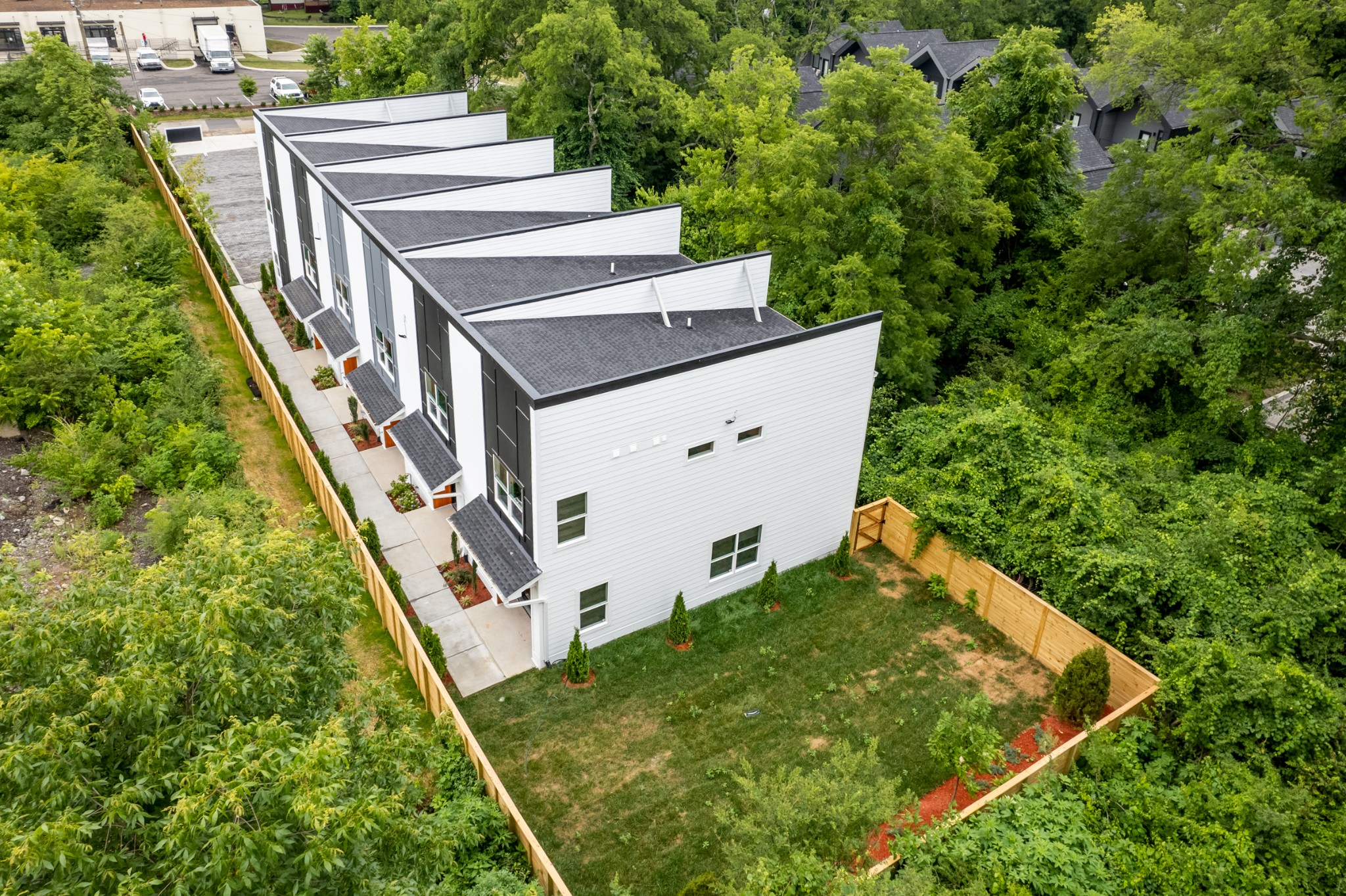 805 Cherokee Ave Unit: 2