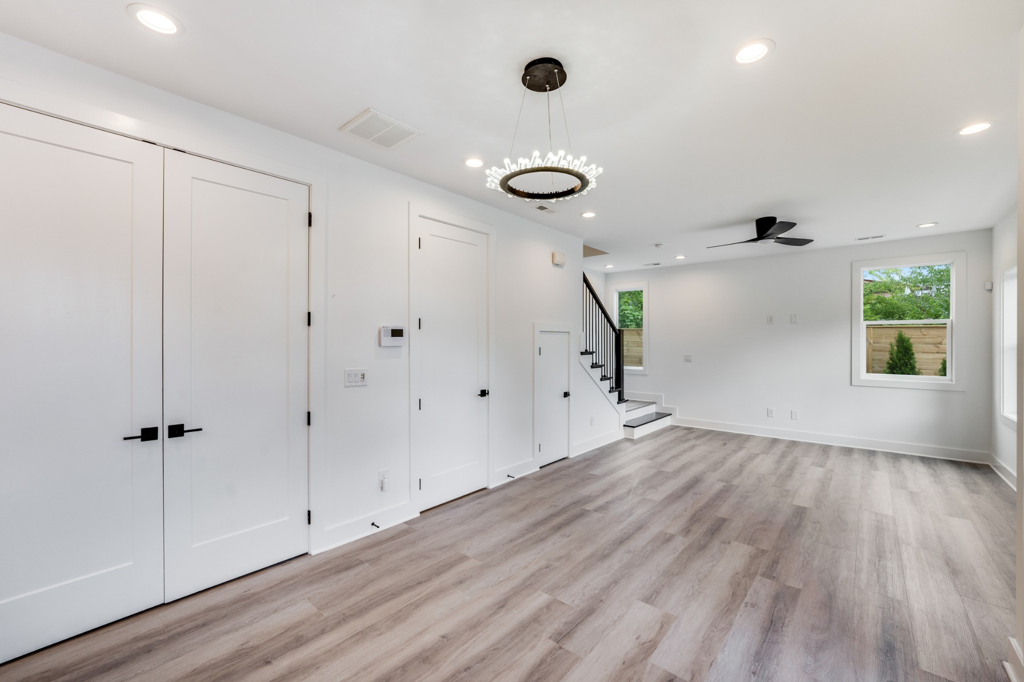 805 Cherokee Ave Unit: 2