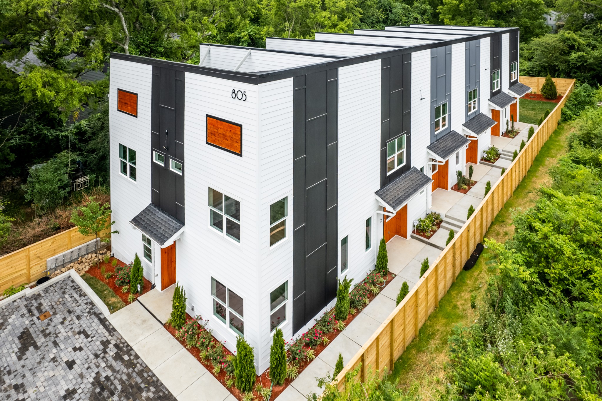 805 Cherokee Ave Unit: 2