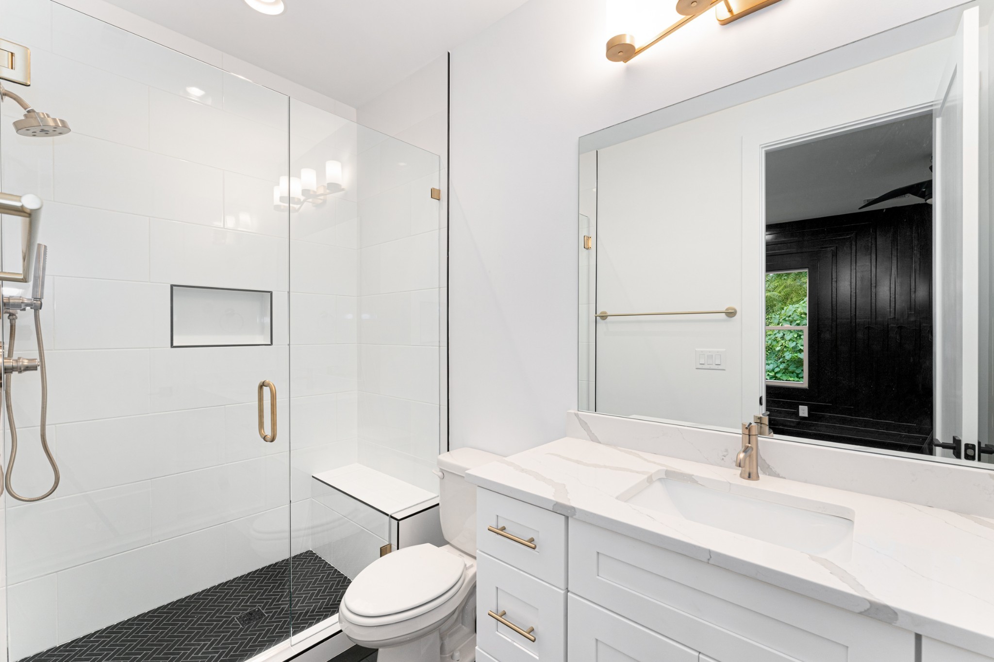 805 Cherokee Ave Unit: 6