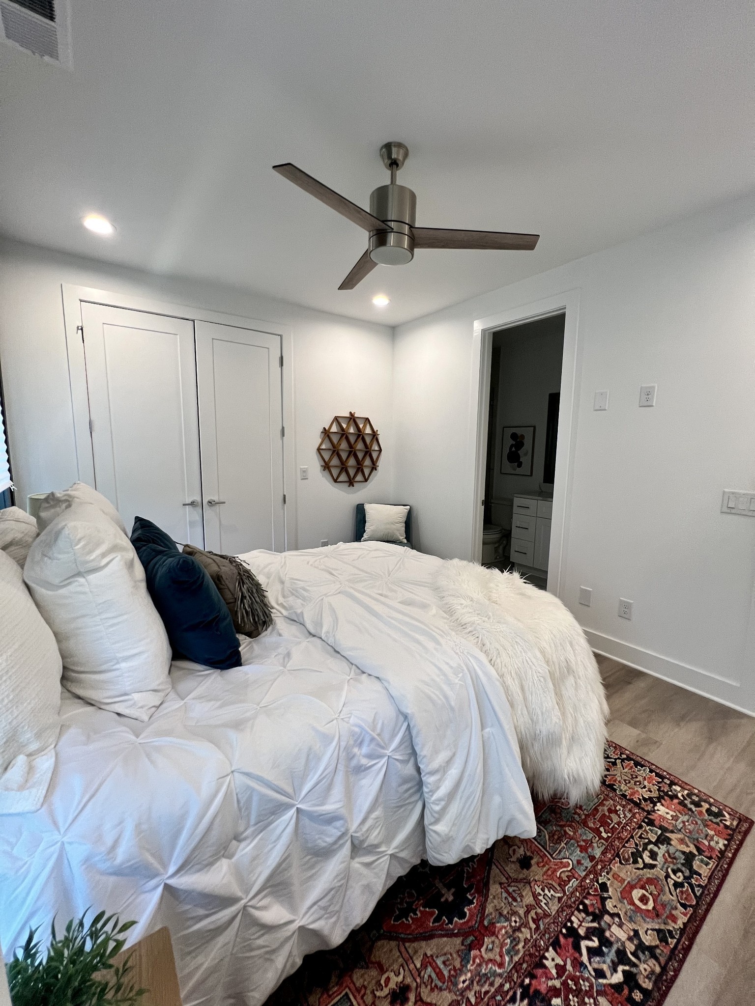 805 Cherokee Ave Unit: 3