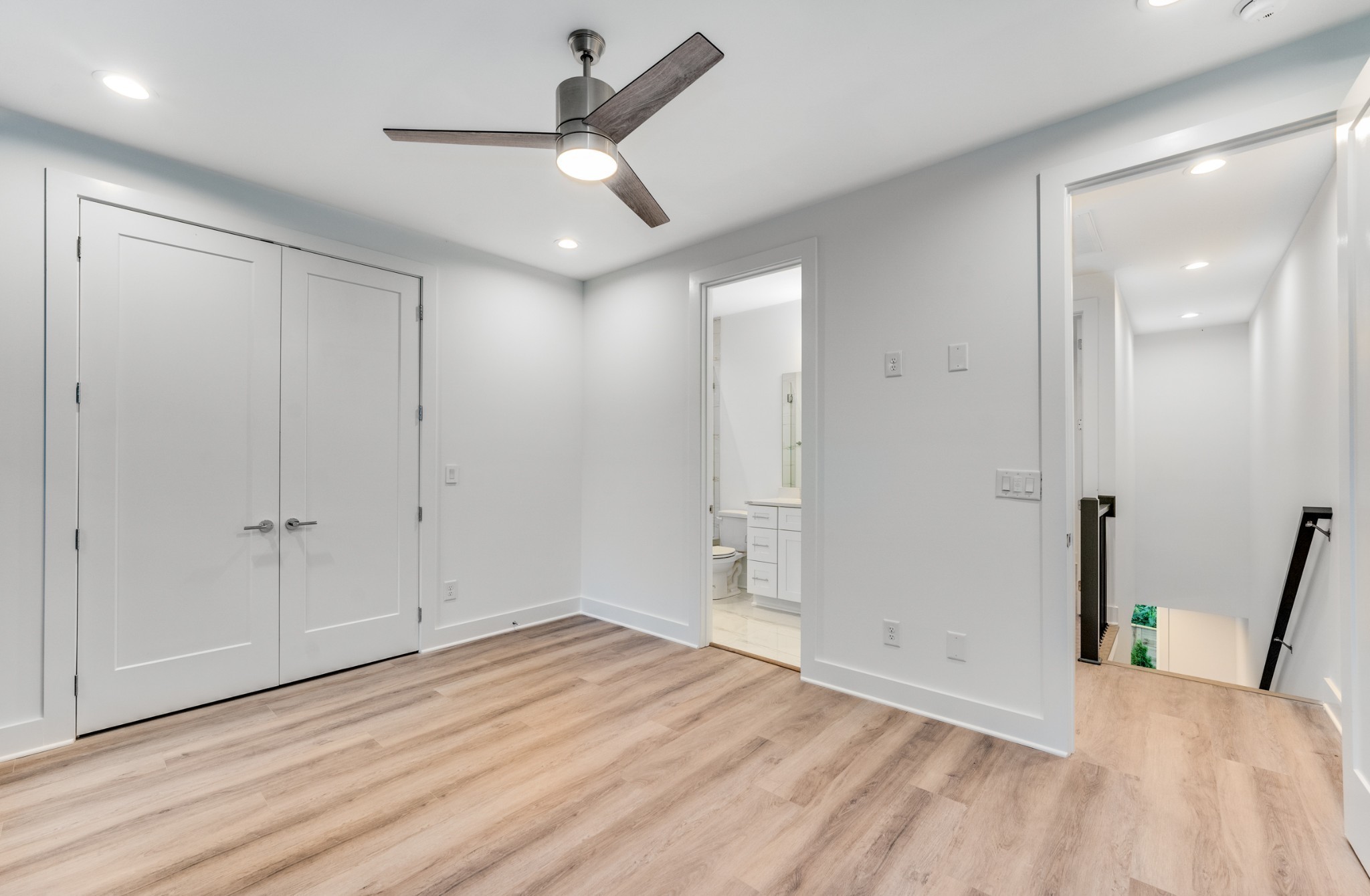 805 Cherokee Ave Unit: 4