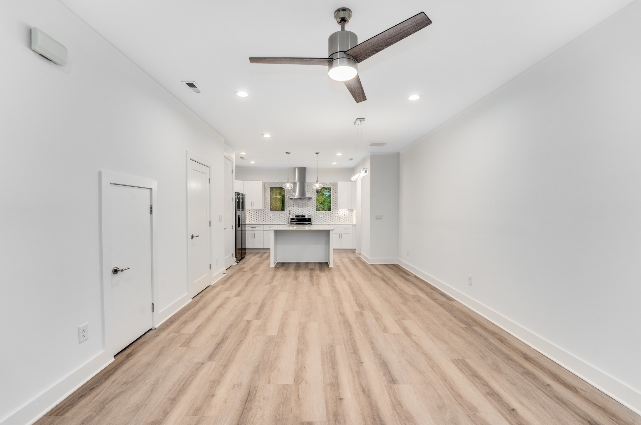805 Cherokee Ave Unit: 4