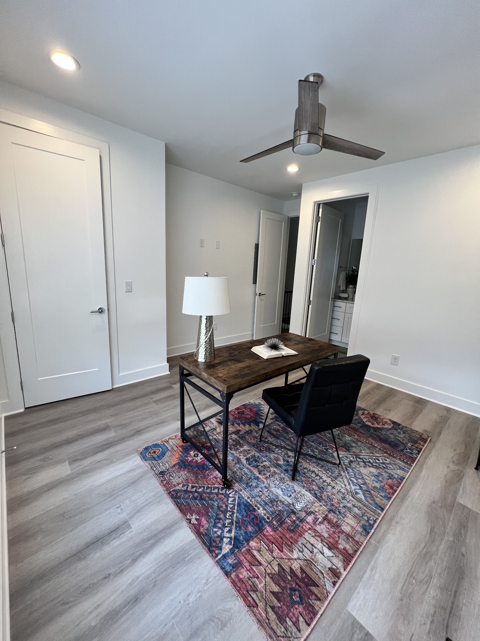 805 Cherokee Ave Unit: 4