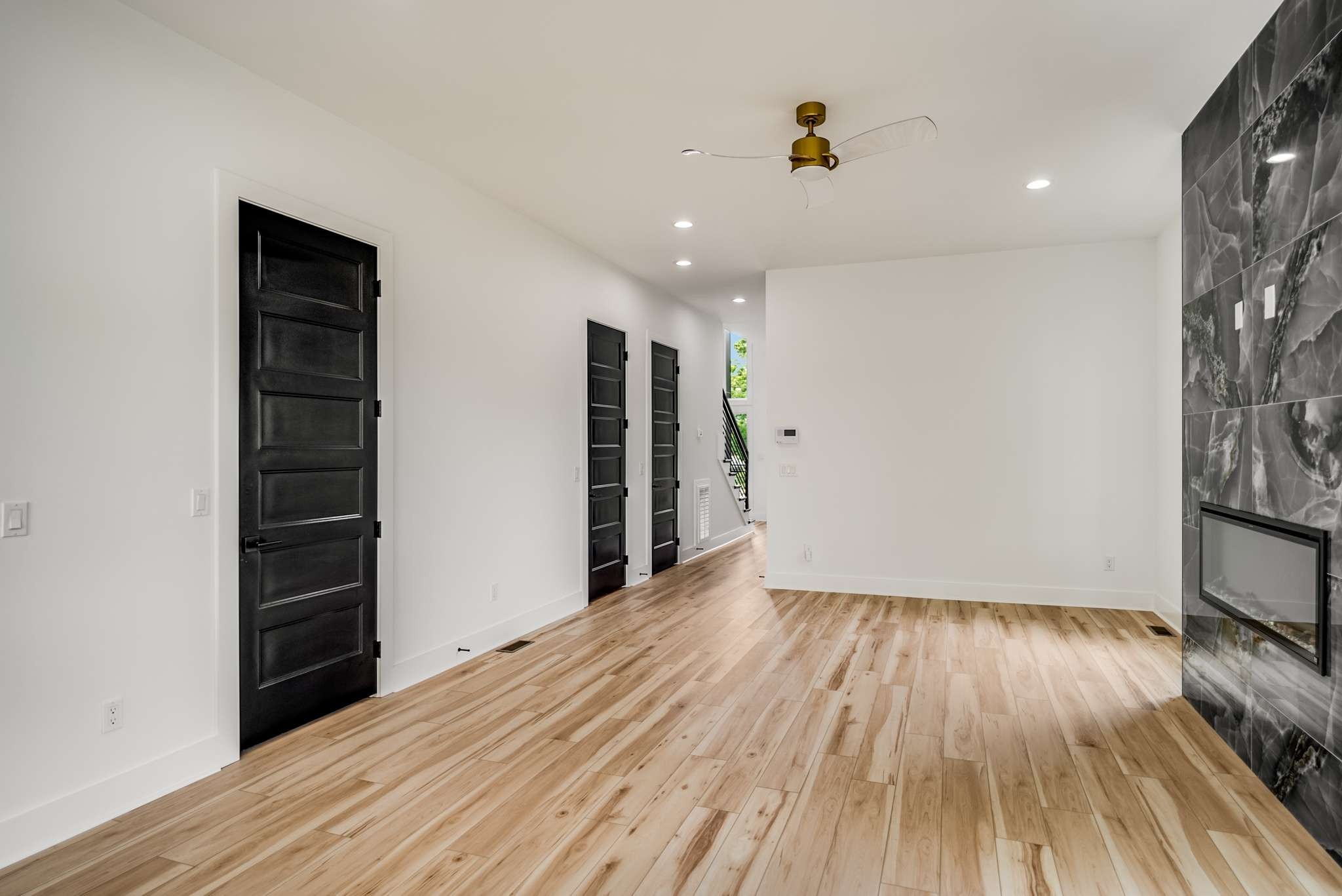 2122B 12th Ave N Unit: B