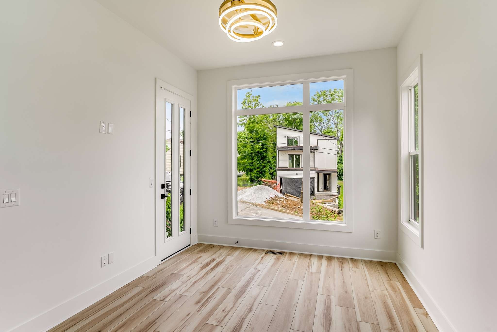 2122B 12th Ave N Unit: B