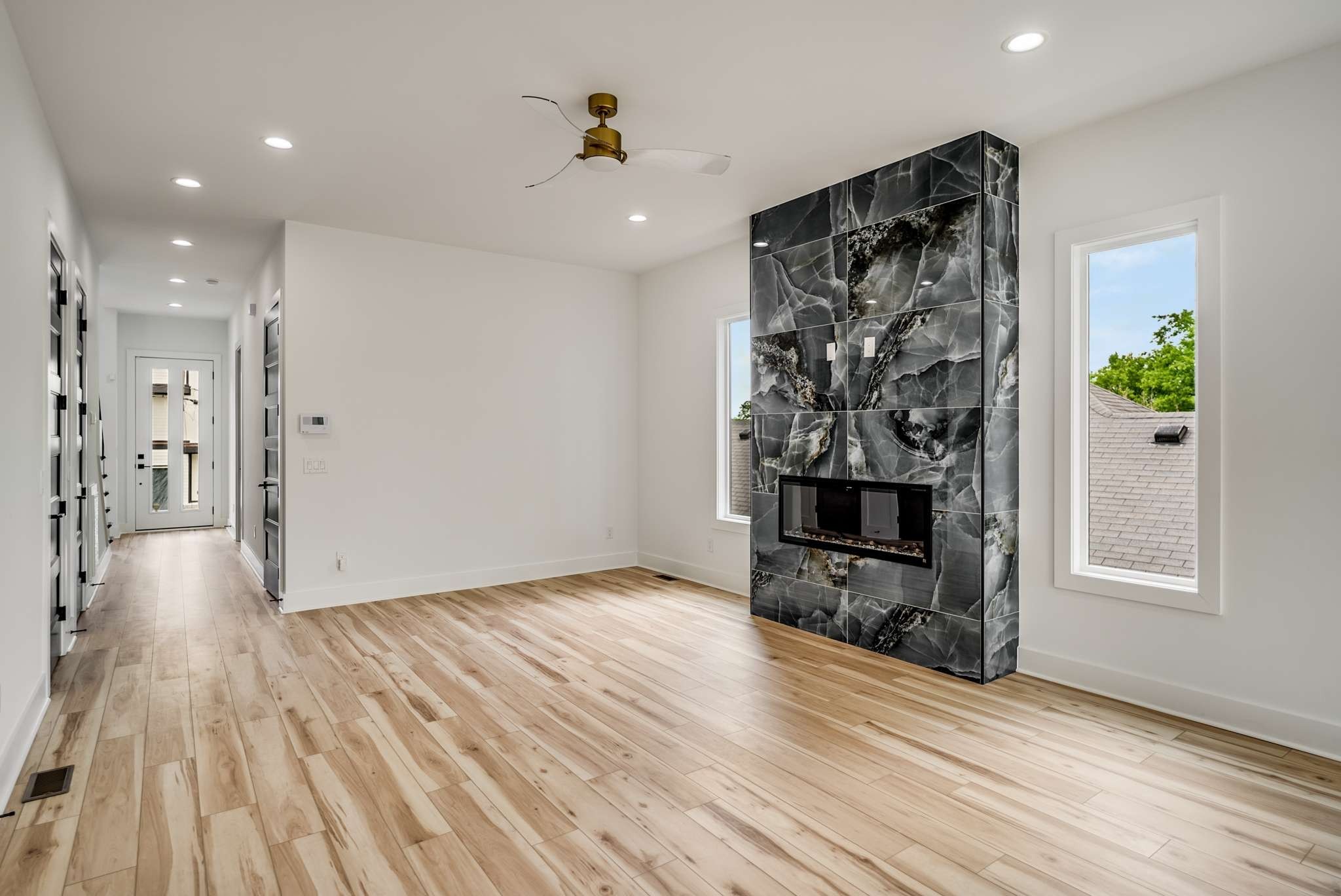 2122B 12th Ave N Unit: B
