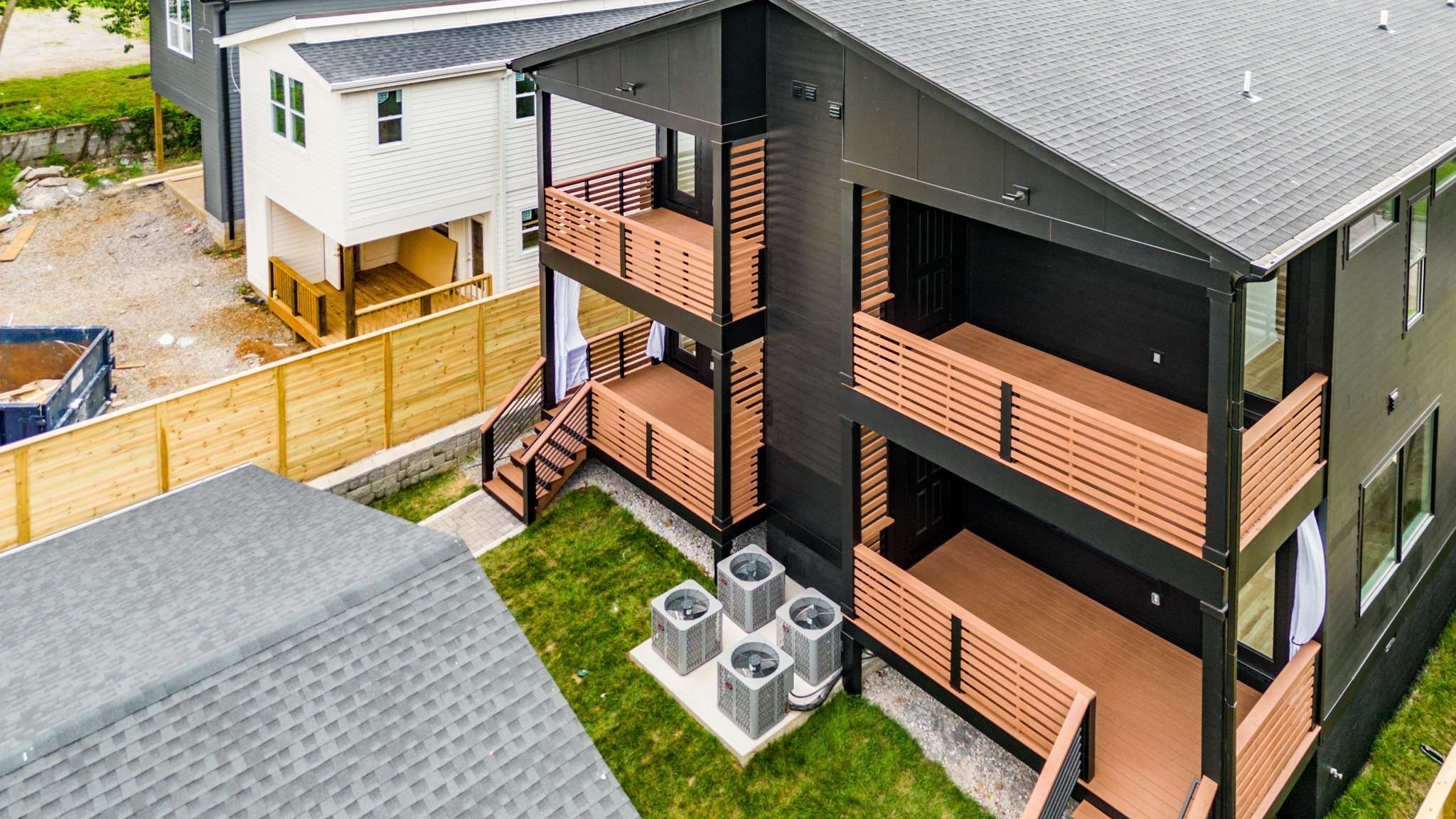 2122B 12th Ave N Unit: B
