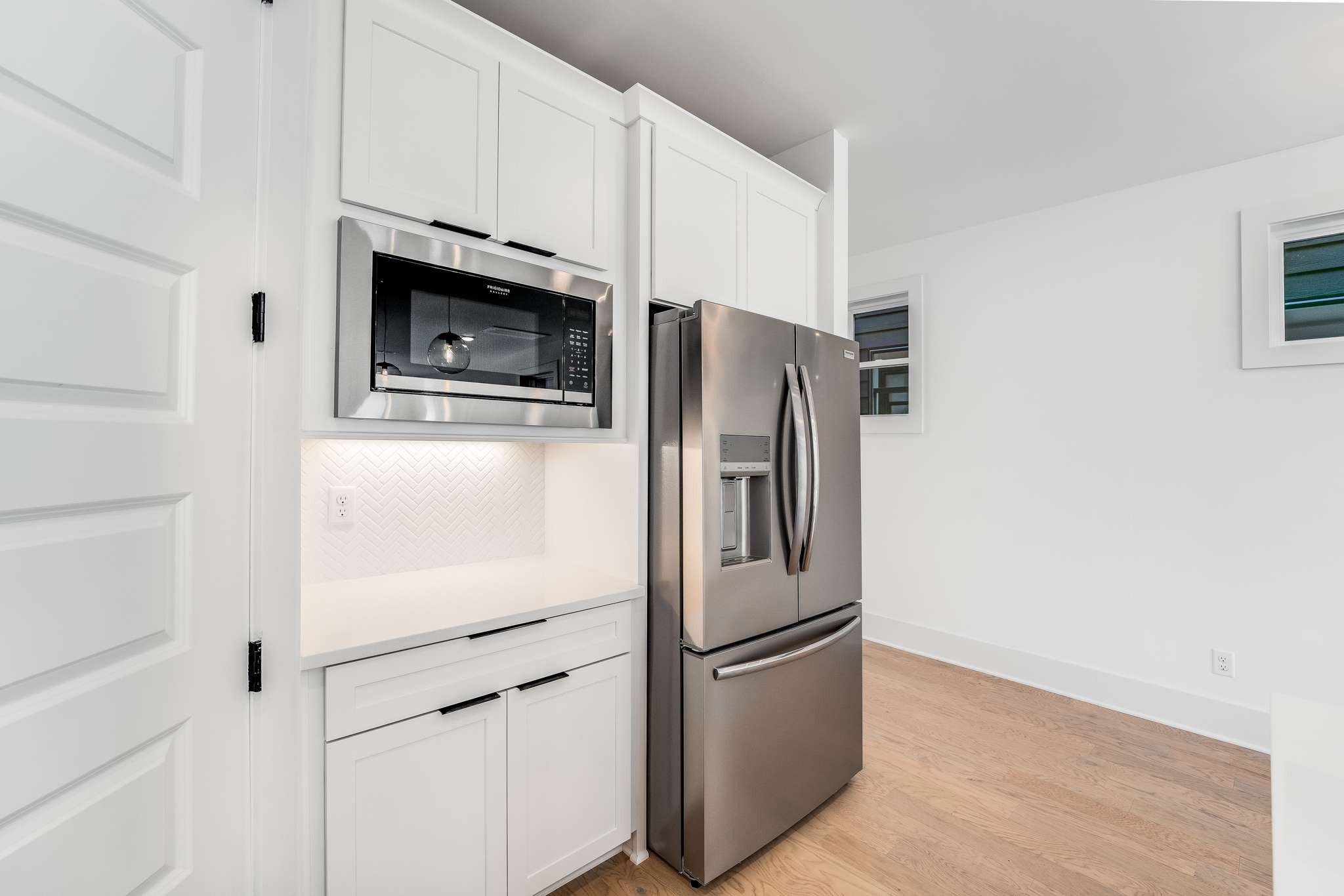 2412 18th Ave N Unit: A