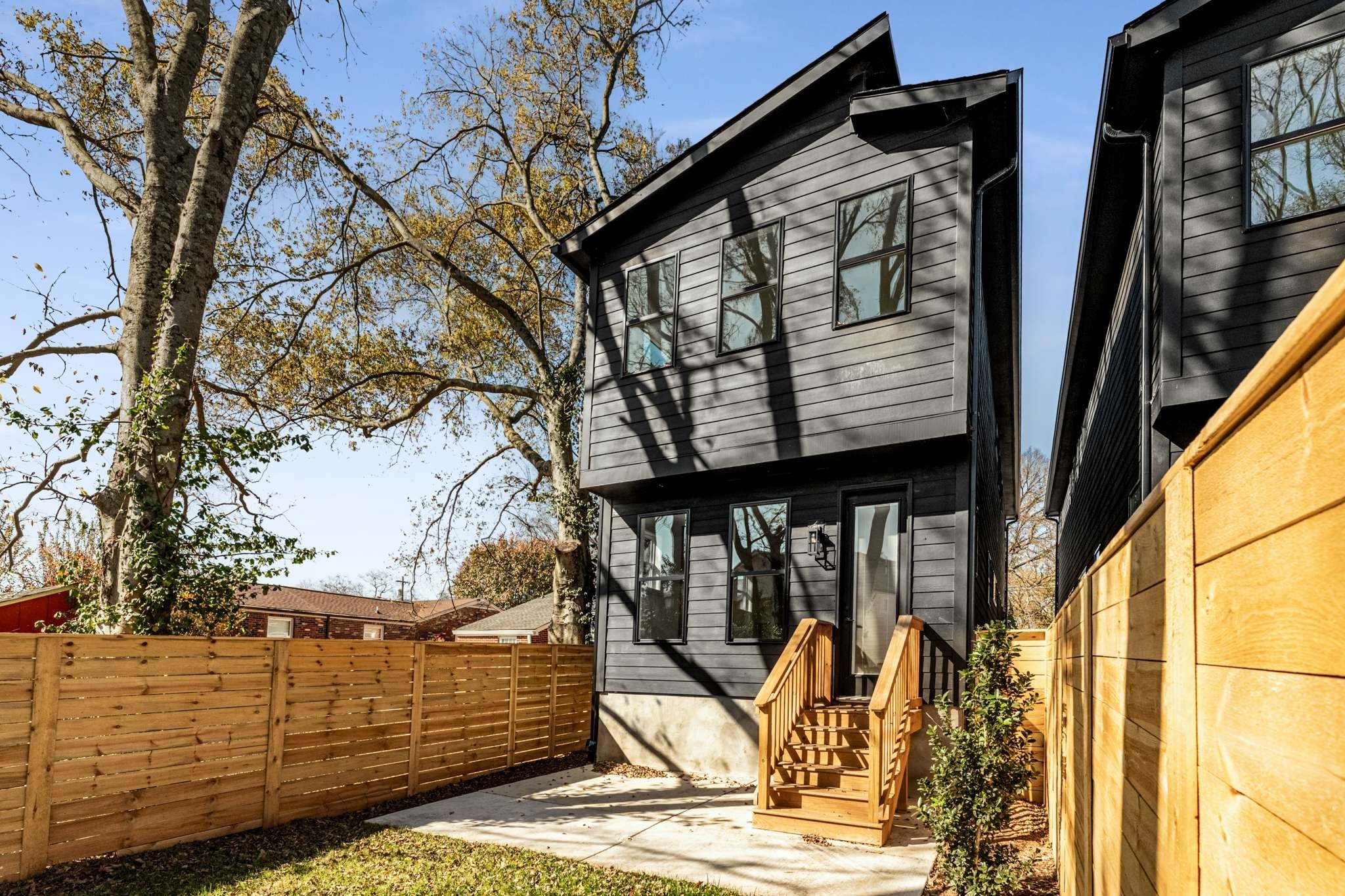 2412 18th Ave N Unit: A