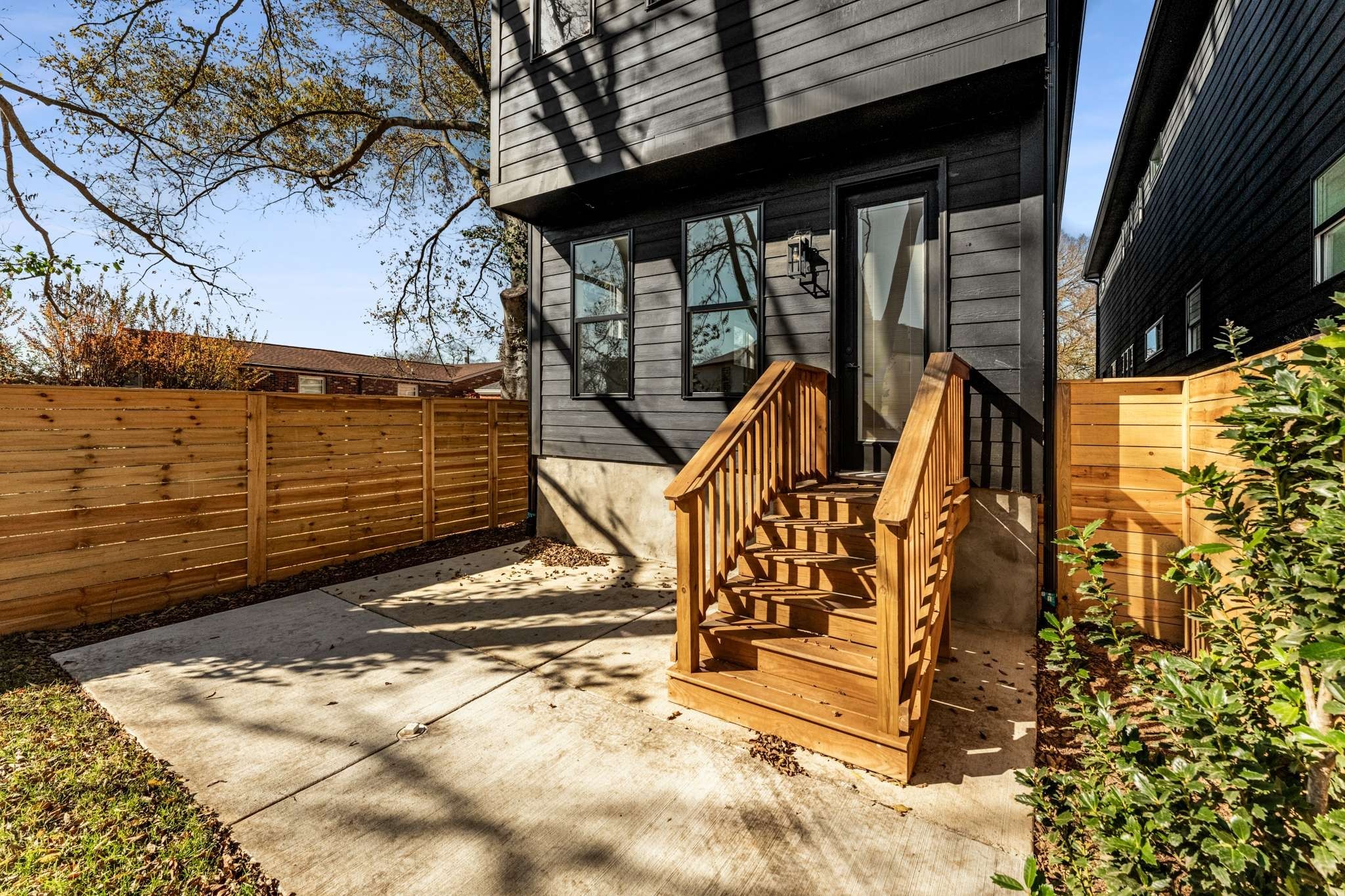 2412 18th Ave N Unit: A