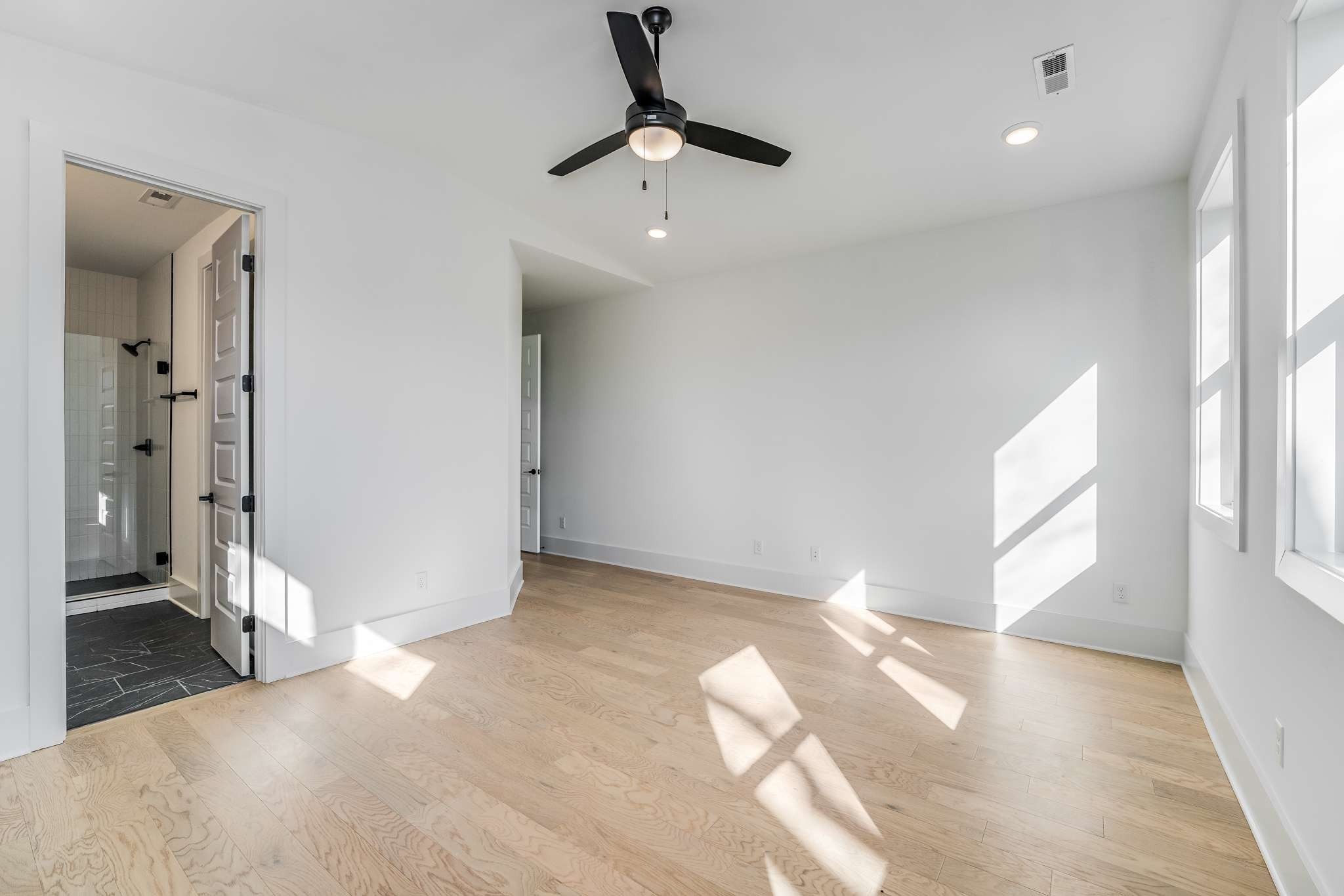 2412 18th Ave N Unit: A