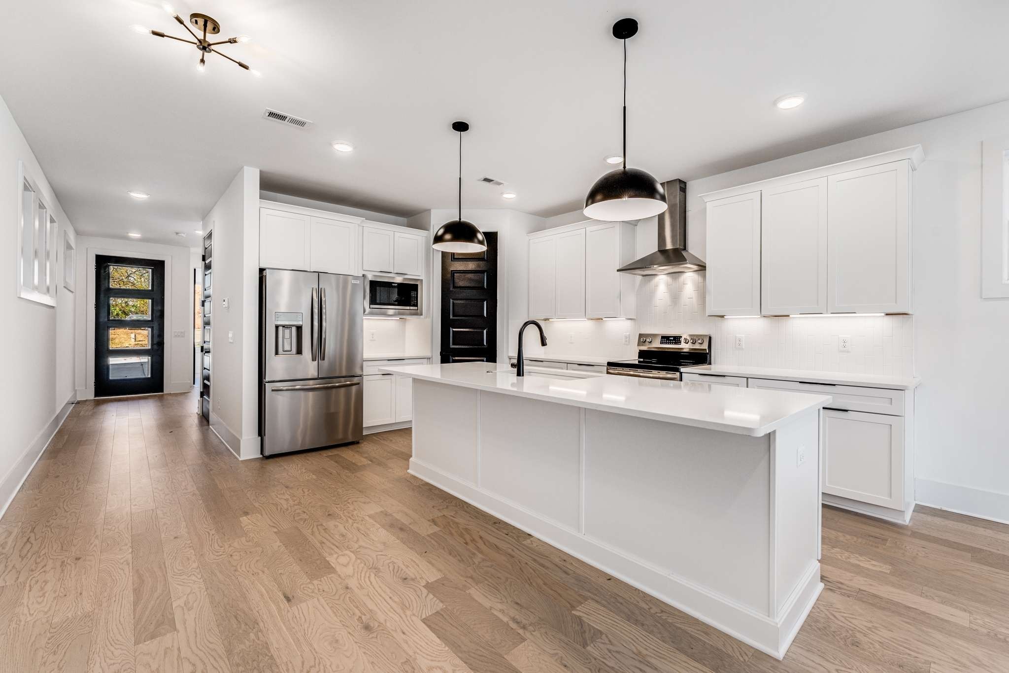 2412 18th Ave N Unit: B