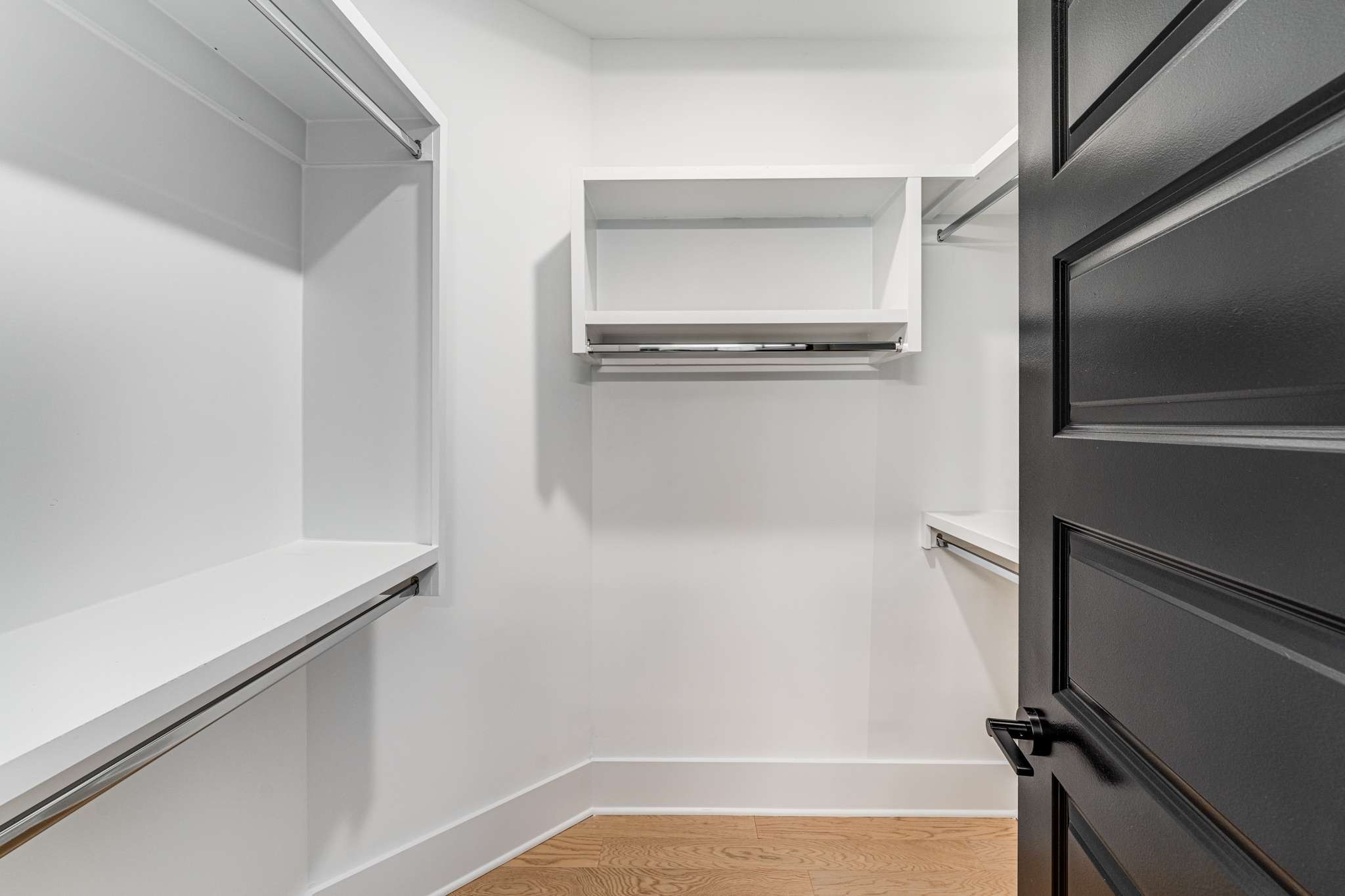 2412 18th Ave N Unit: B