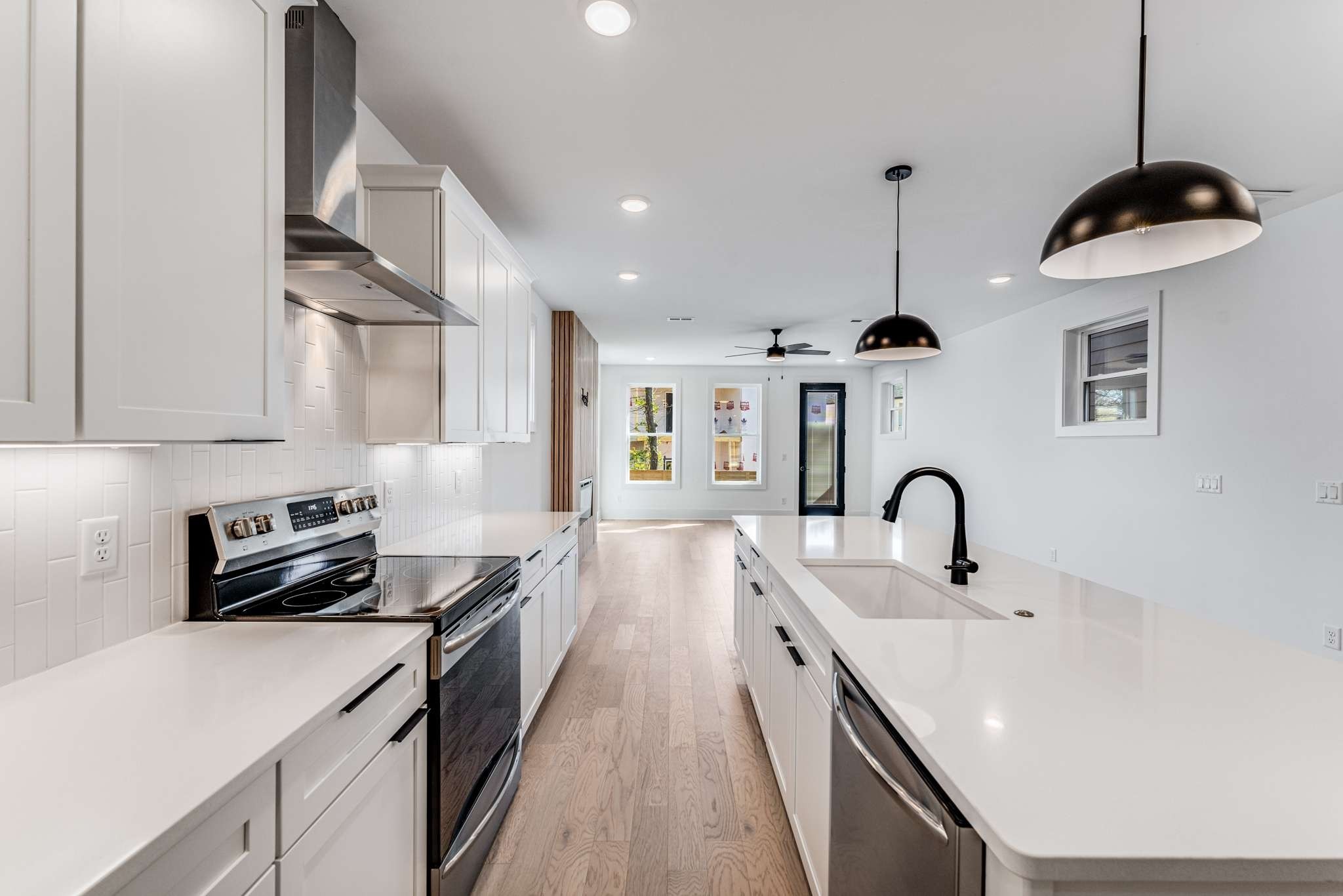 2412 18th Ave N Unit: B