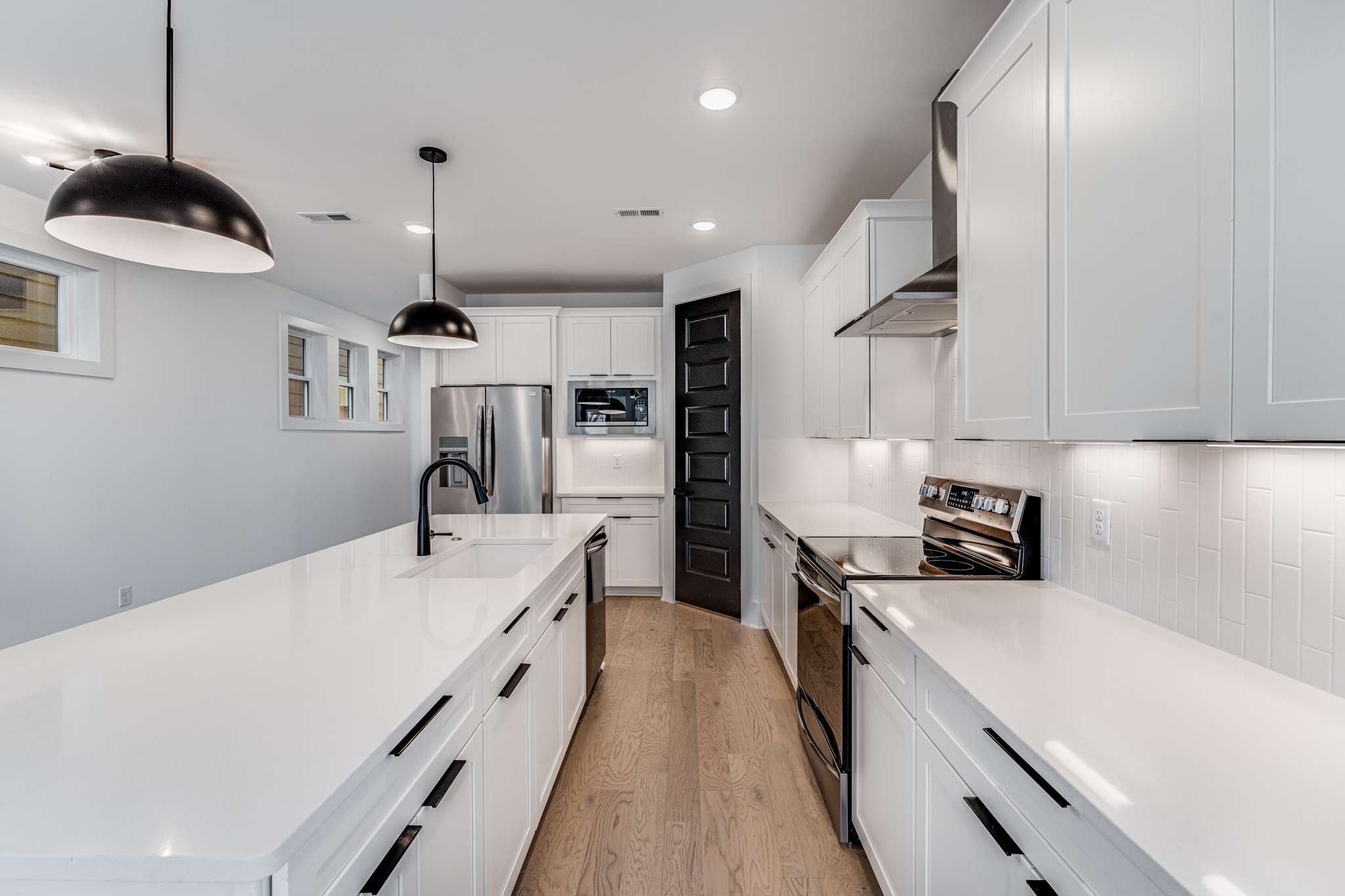 2412 18th Ave N Unit: B