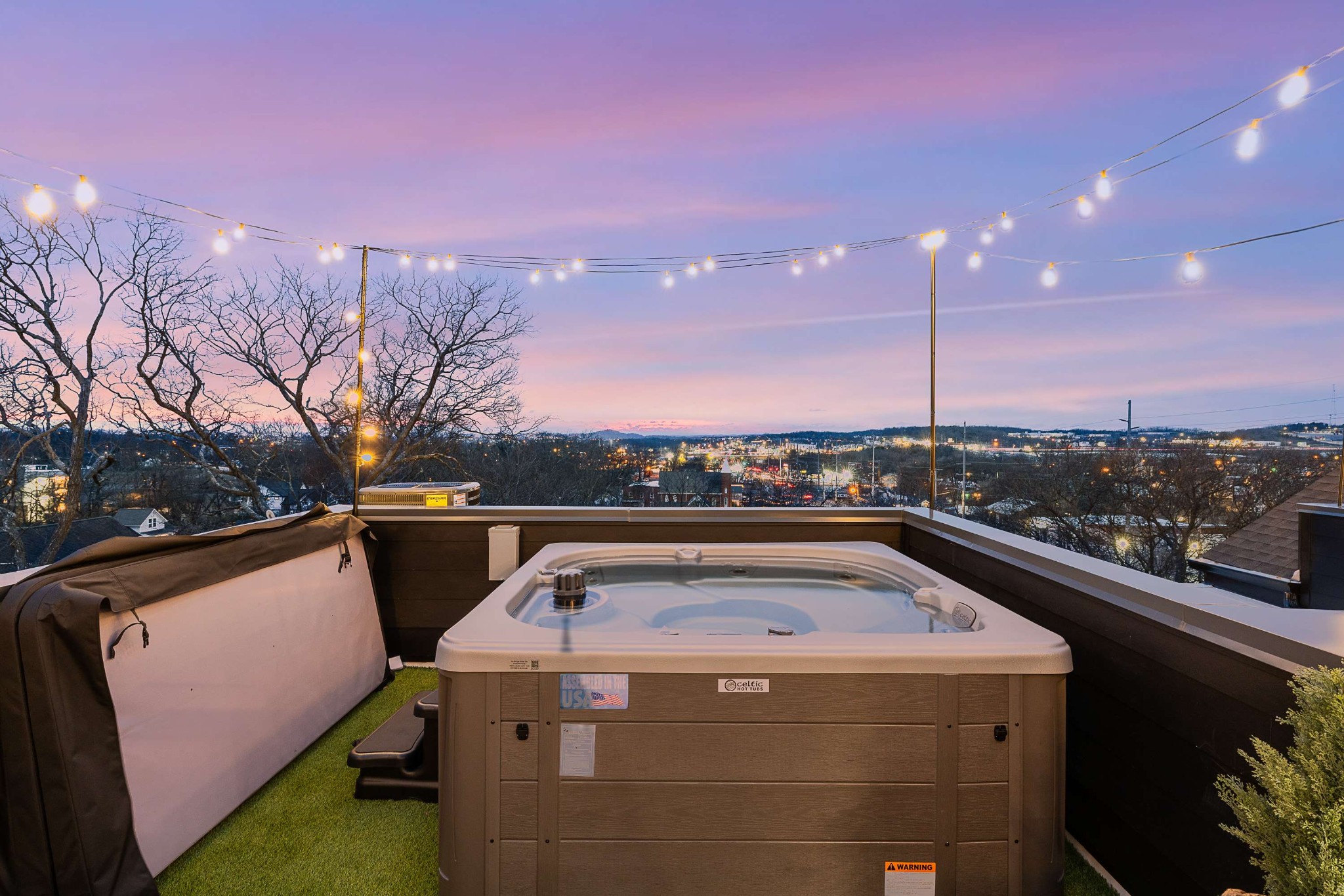 314 E Trinity Ln Unit: 4