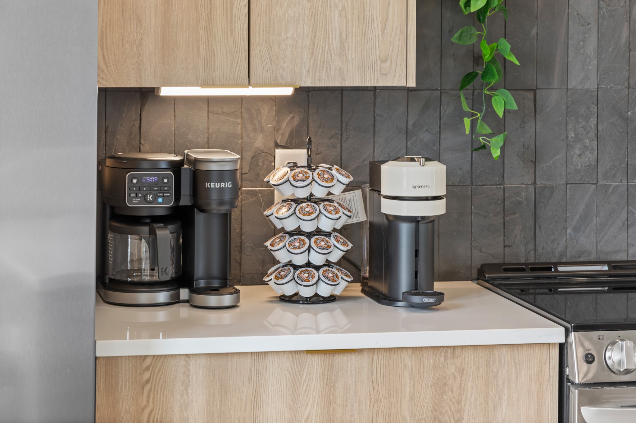 314 E Trinity Ln Unit: 2