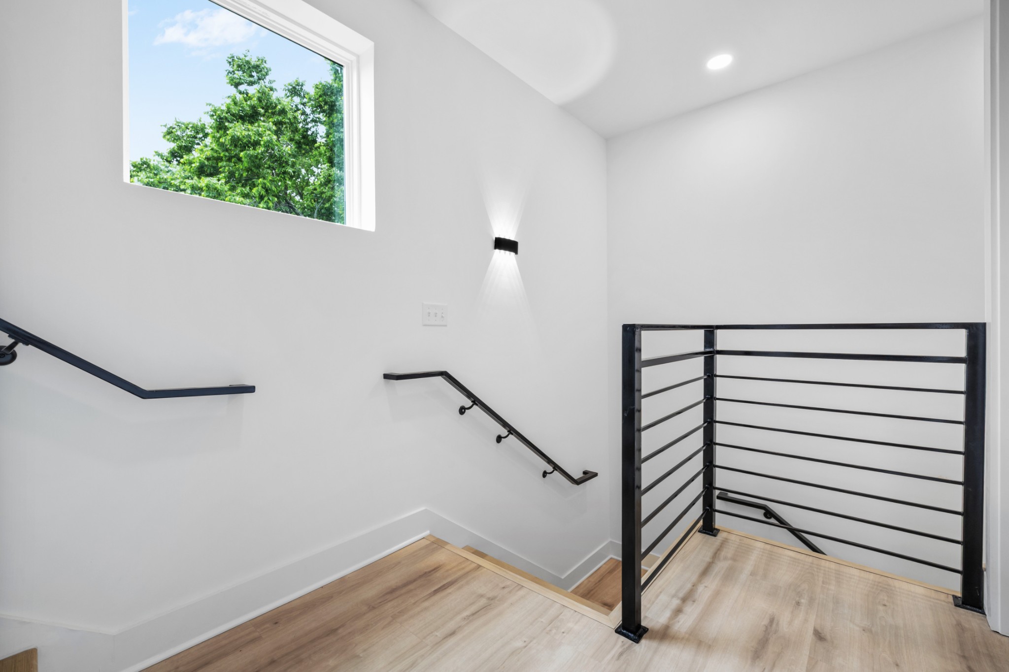 314 E Trinity Ln Unit: 1,2,3,4