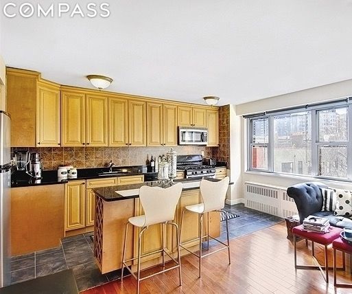 100 W 93rd Street 6-E
