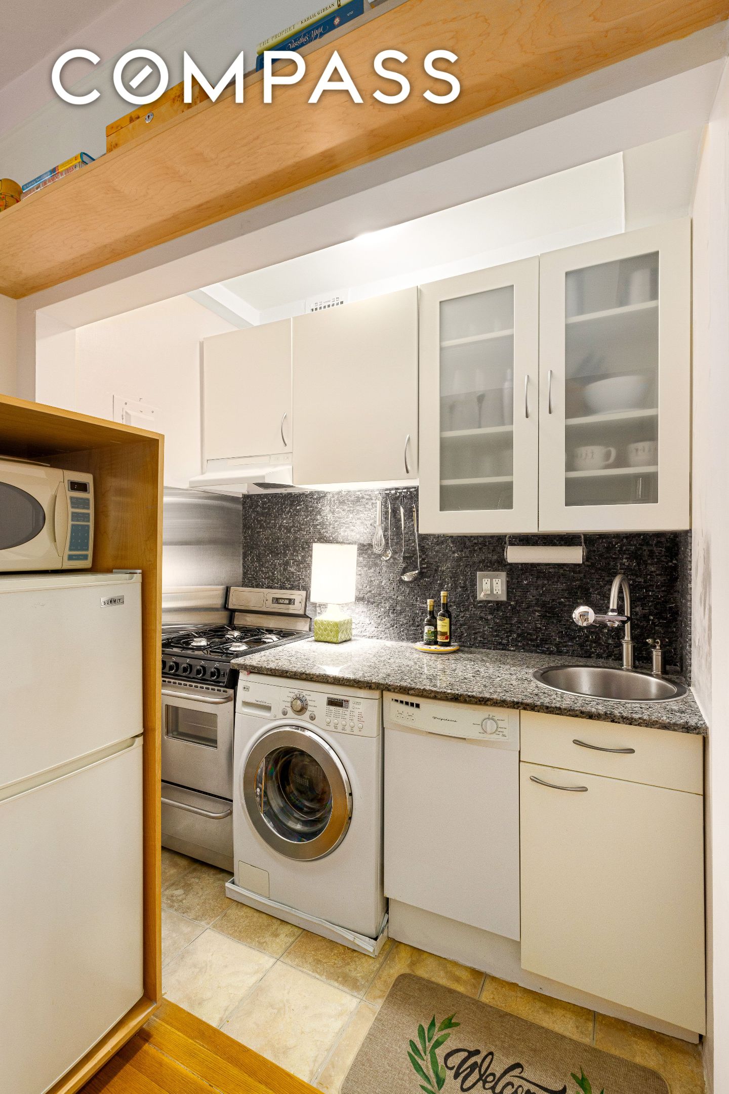 225 Central Park W 416