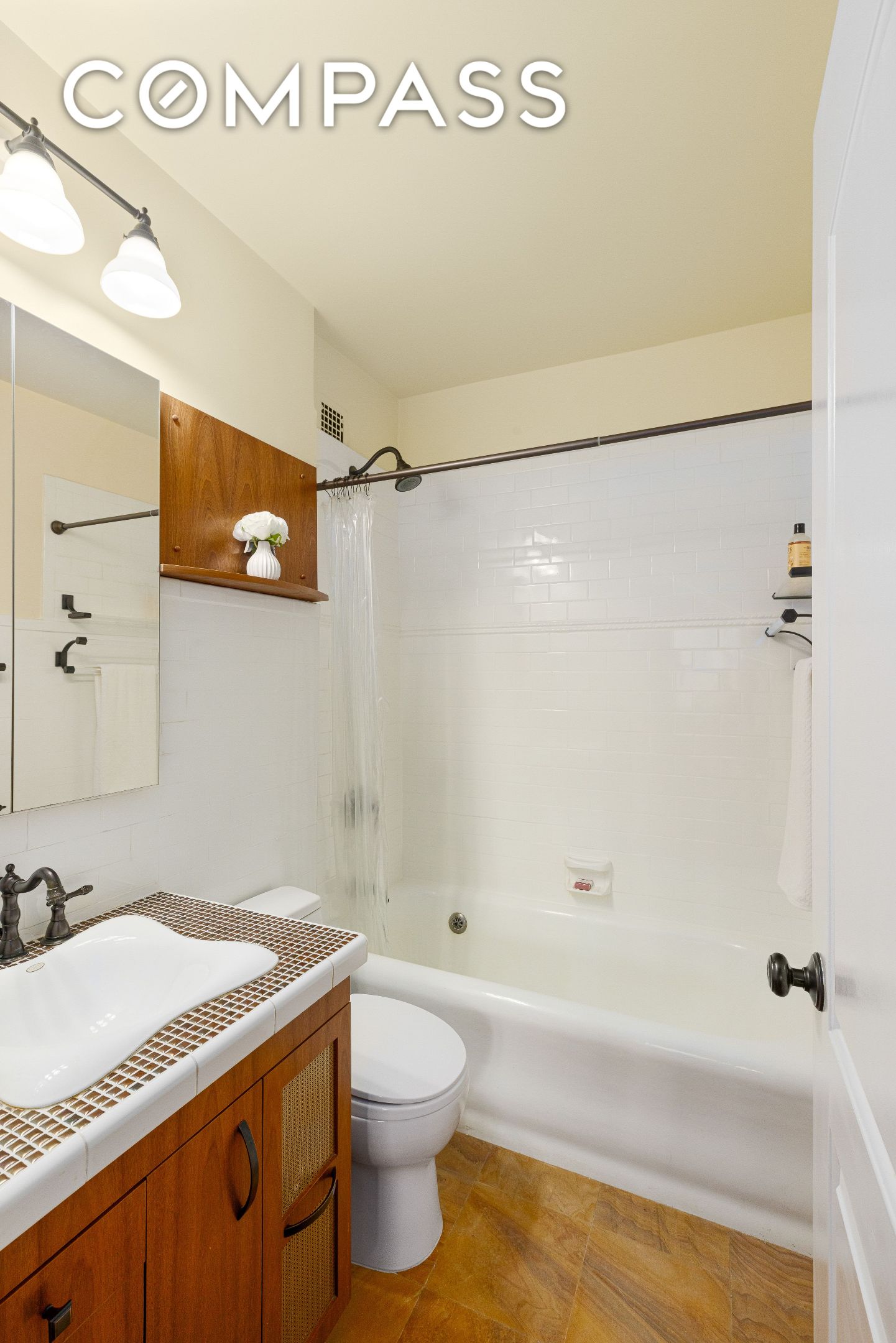 225 Central Park W 416