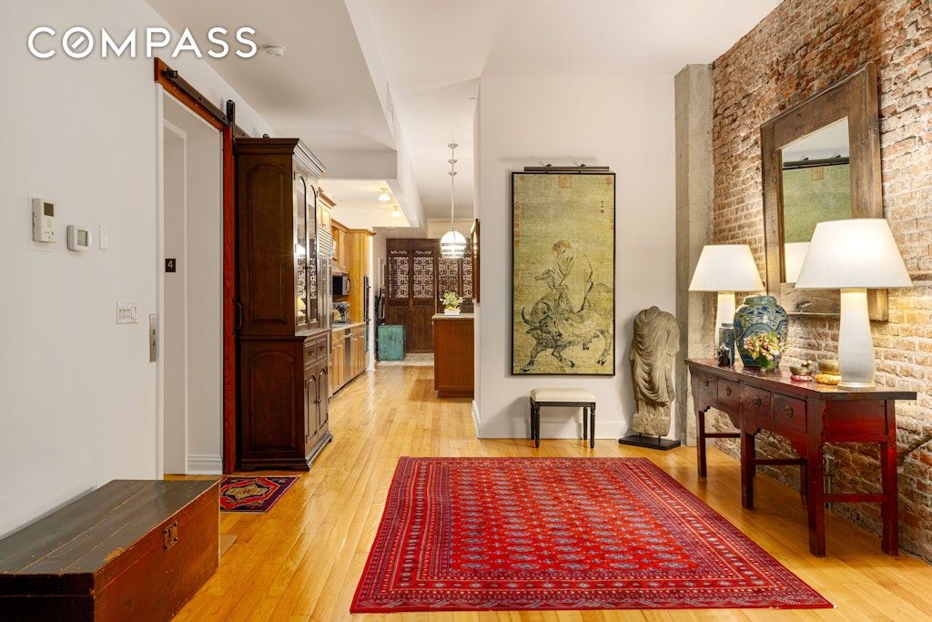 354 Broadway 4