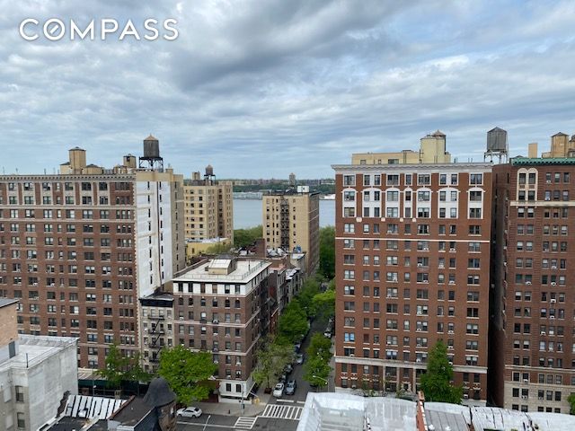 235 W 102nd Street 4E