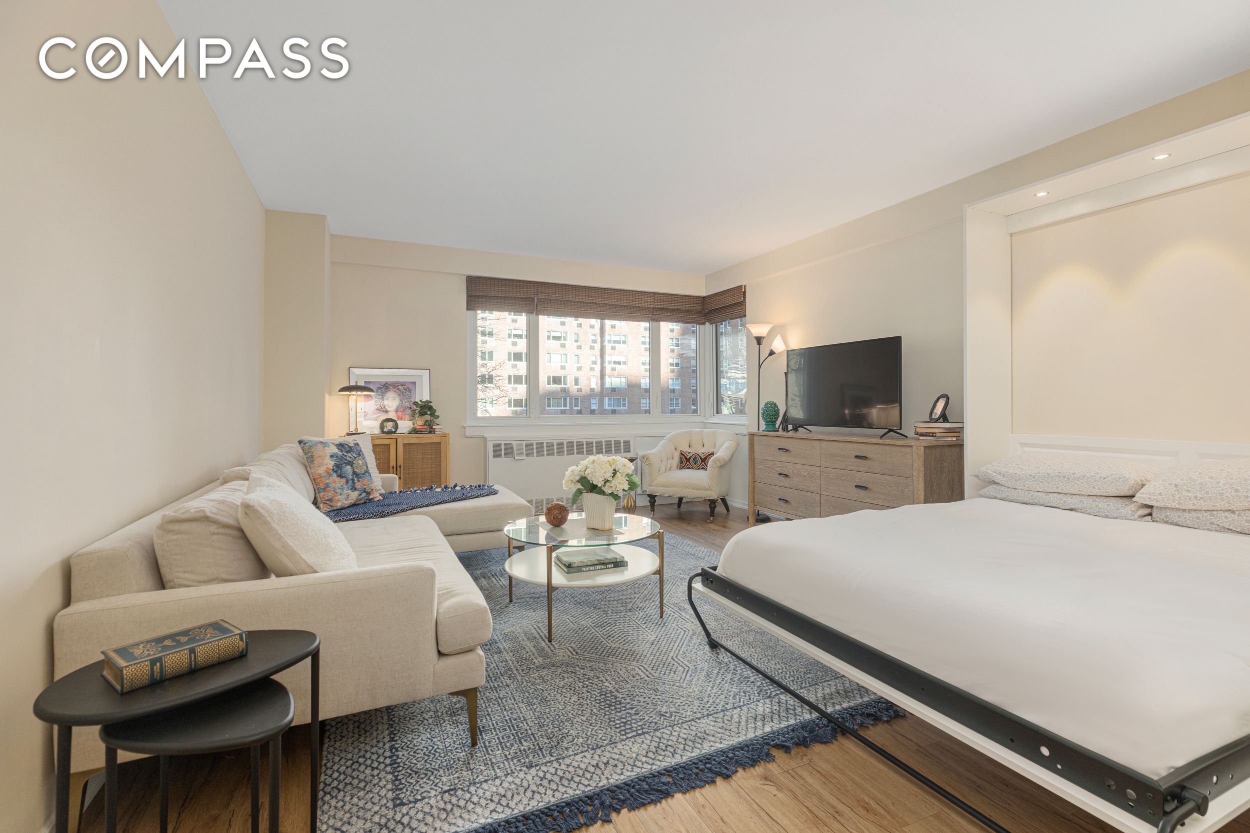 345 W 58th Street 4Y