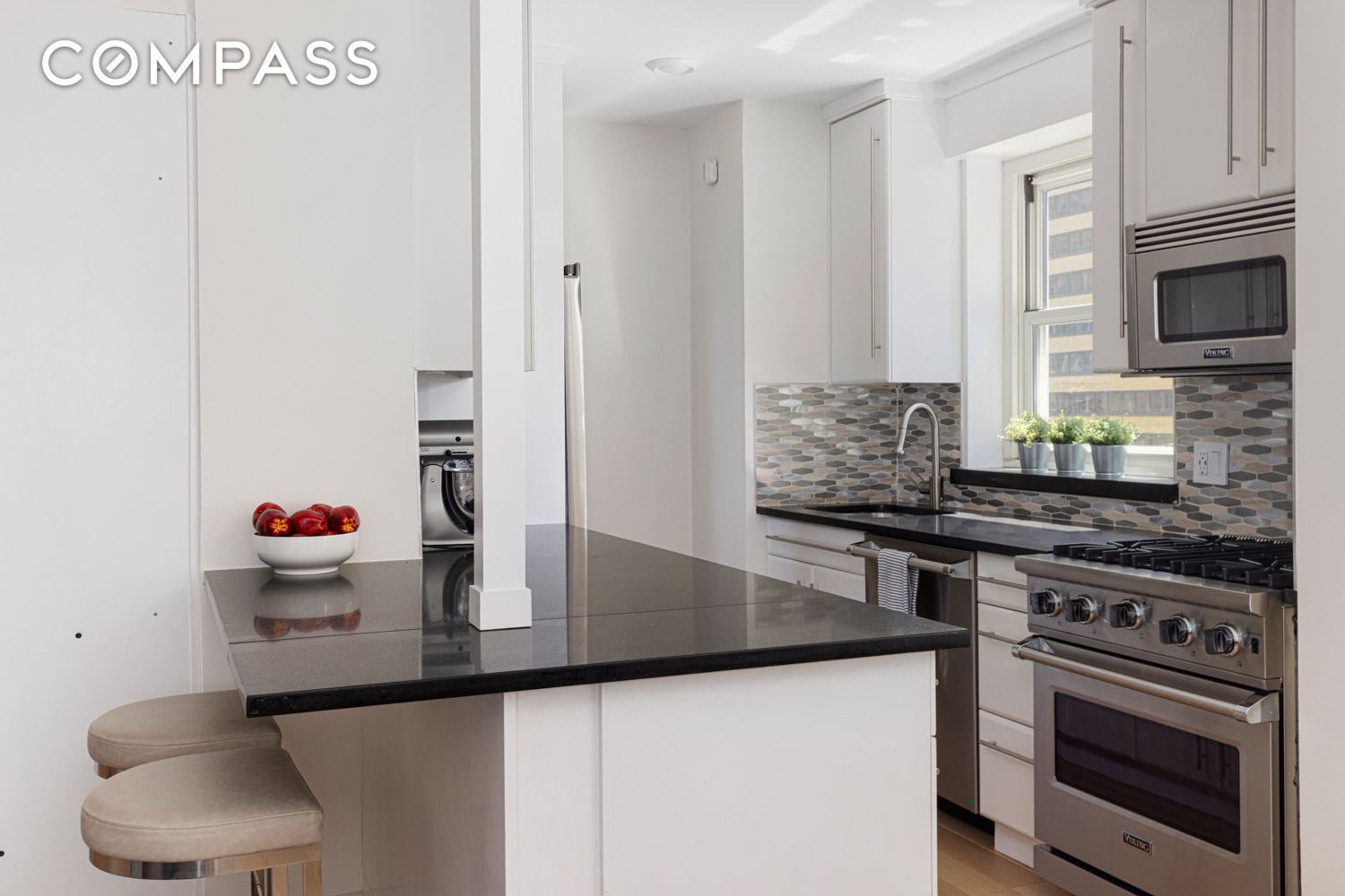 159 W 53rd Street 34E