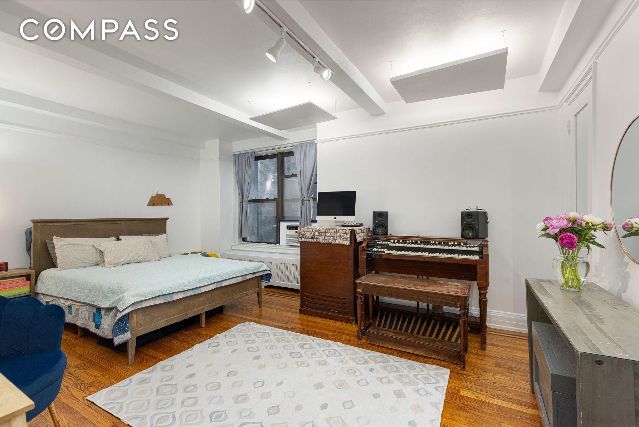 235 W 102nd Street 5W