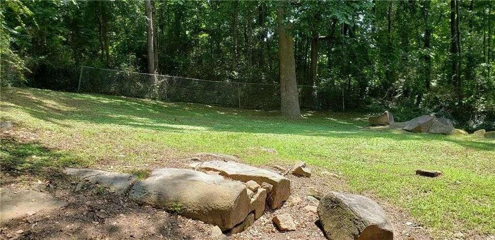 2344 Ripplewater Drive SE