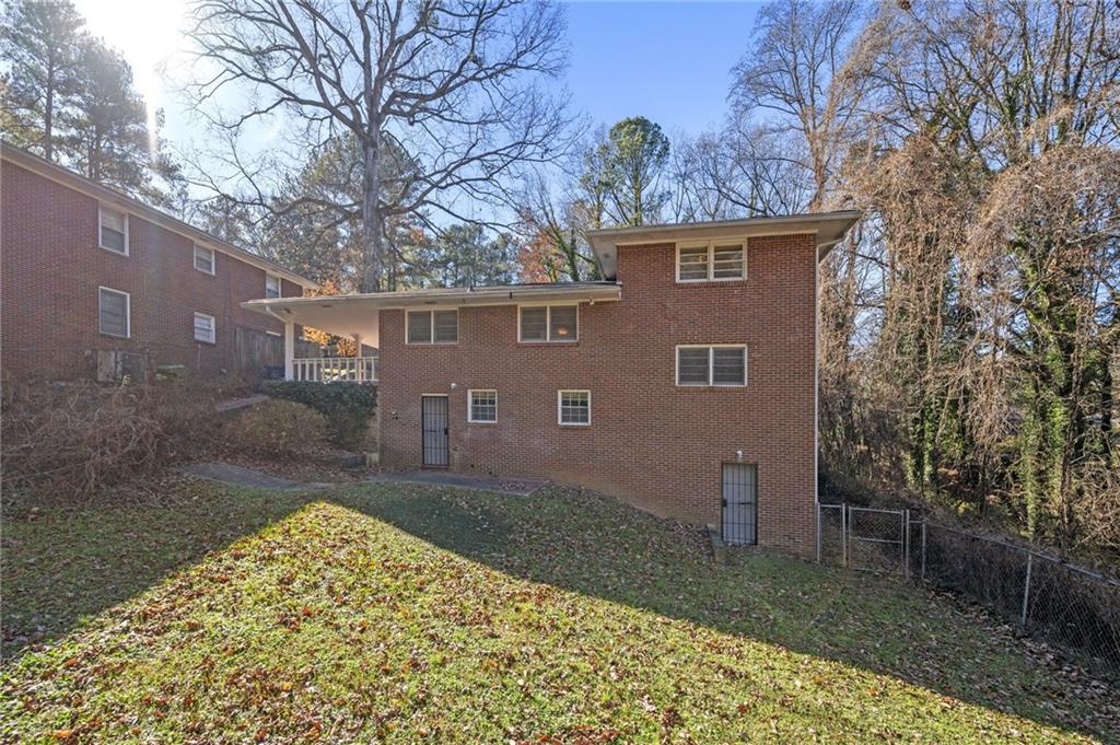 397 Waterford Road NW