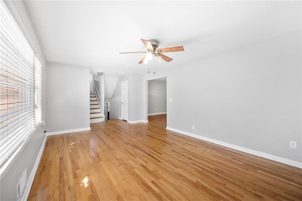 397 Waterford Road NW