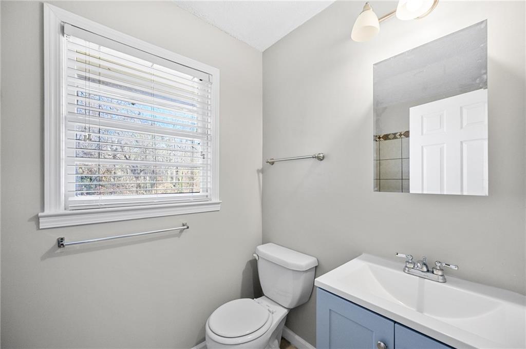 397 Waterford Road NW